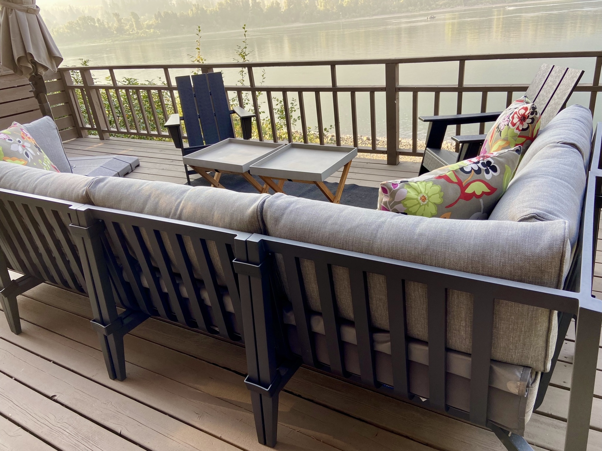 A Breathtaking Open Air Patio in the Pacific Northwest - Photo 2