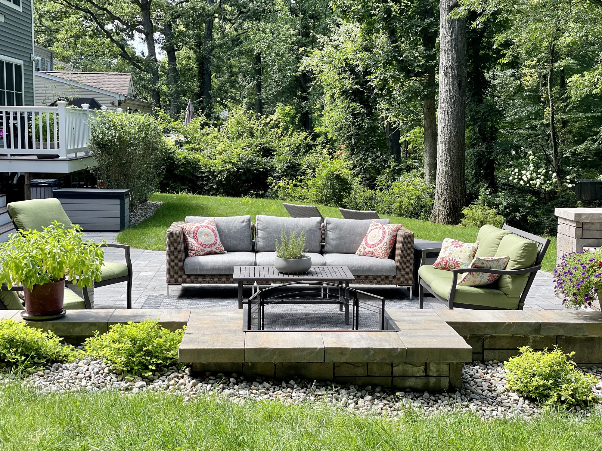 Family-Friendly Patio in New Jersey - Photo 1