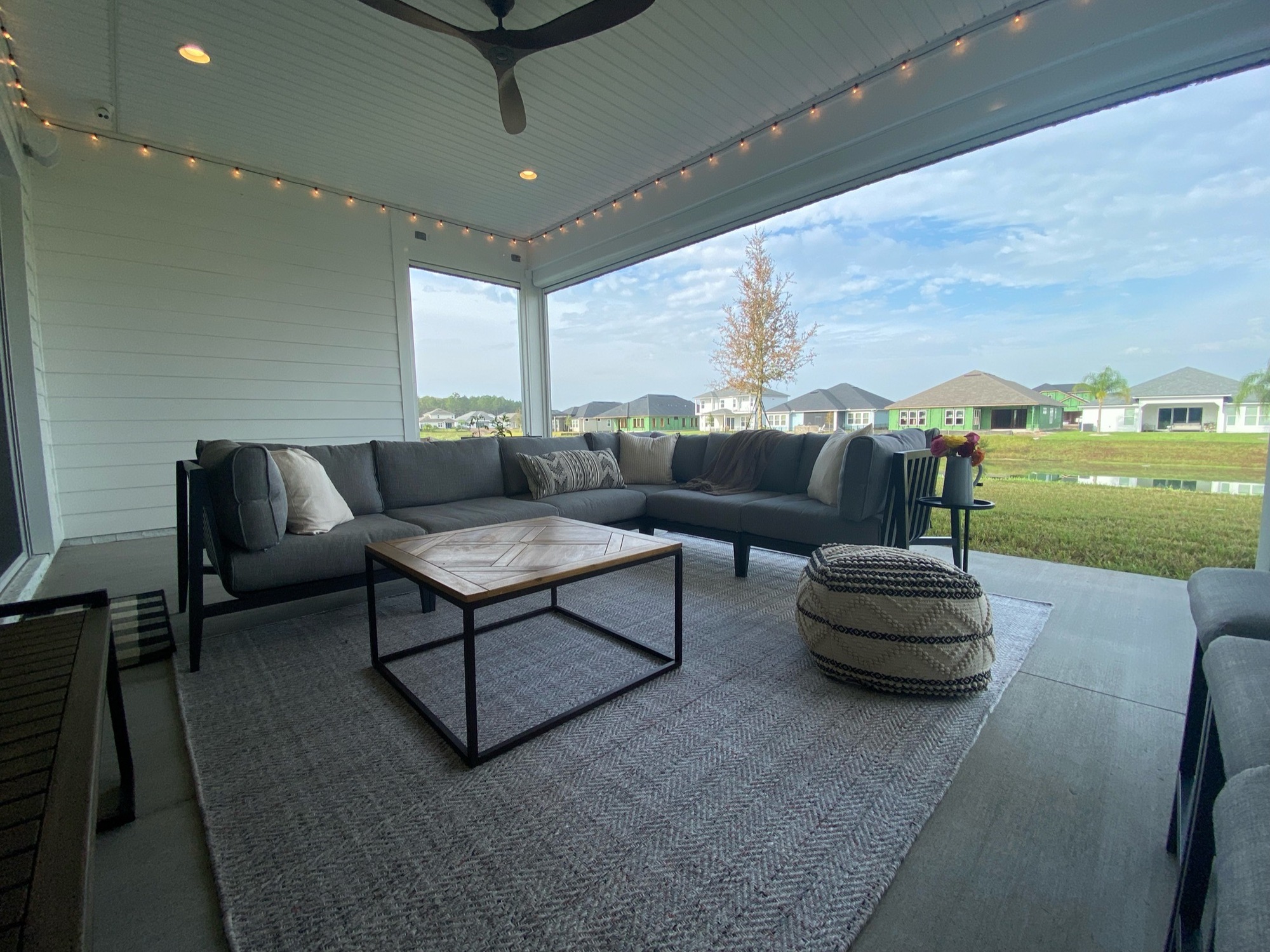 A Calming Lanai Overlooking the Water in NE Florida - Photo 1