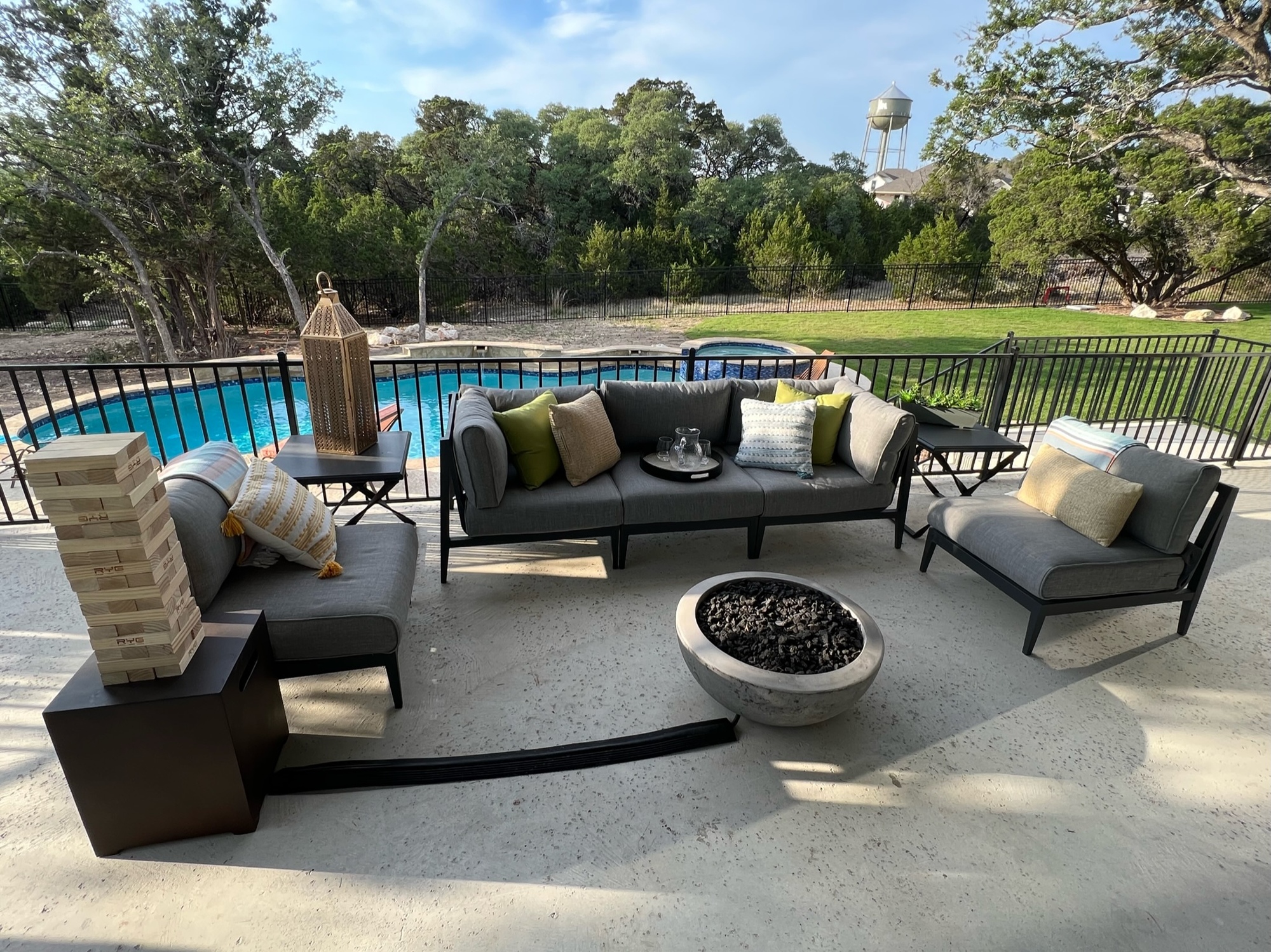 A Blended Family’s Relaxing, Kid-Friendly Backyard - Photo 2