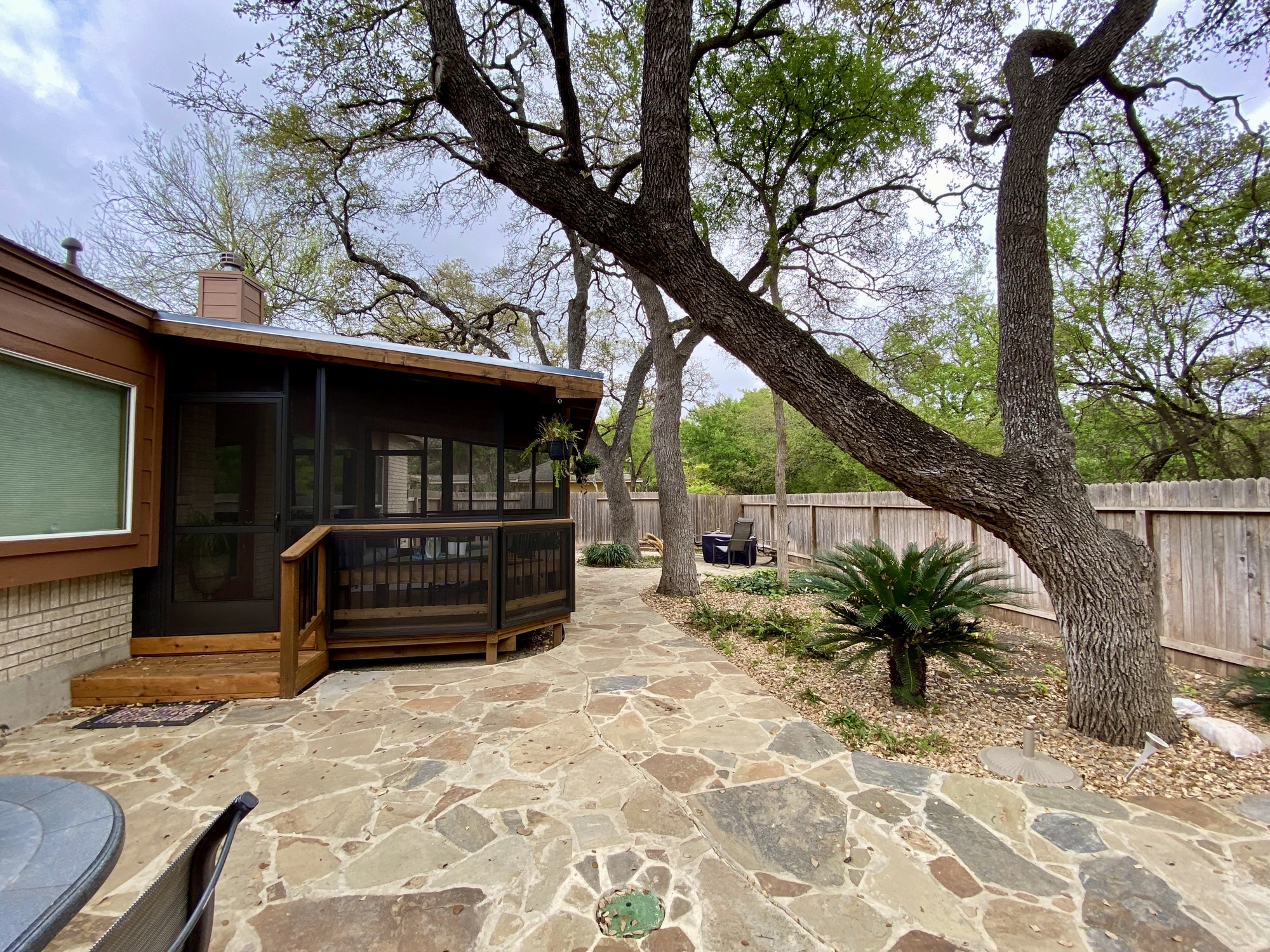 An Outdoorsy Couple’s Vibrant San Antonio Backyard - Photo 9