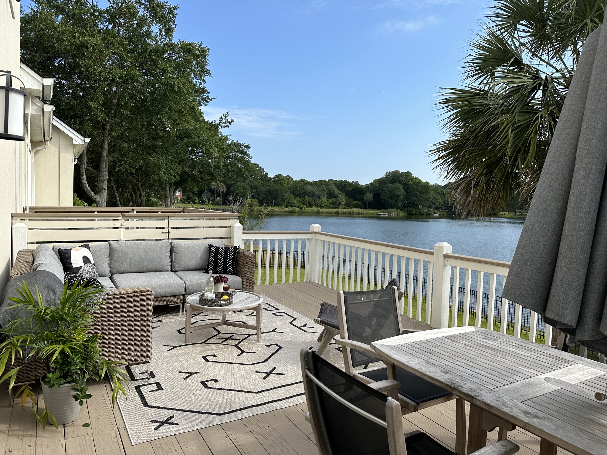 A Large Deck with Lake Views in Mount Pleasant, SC - Photo 4
