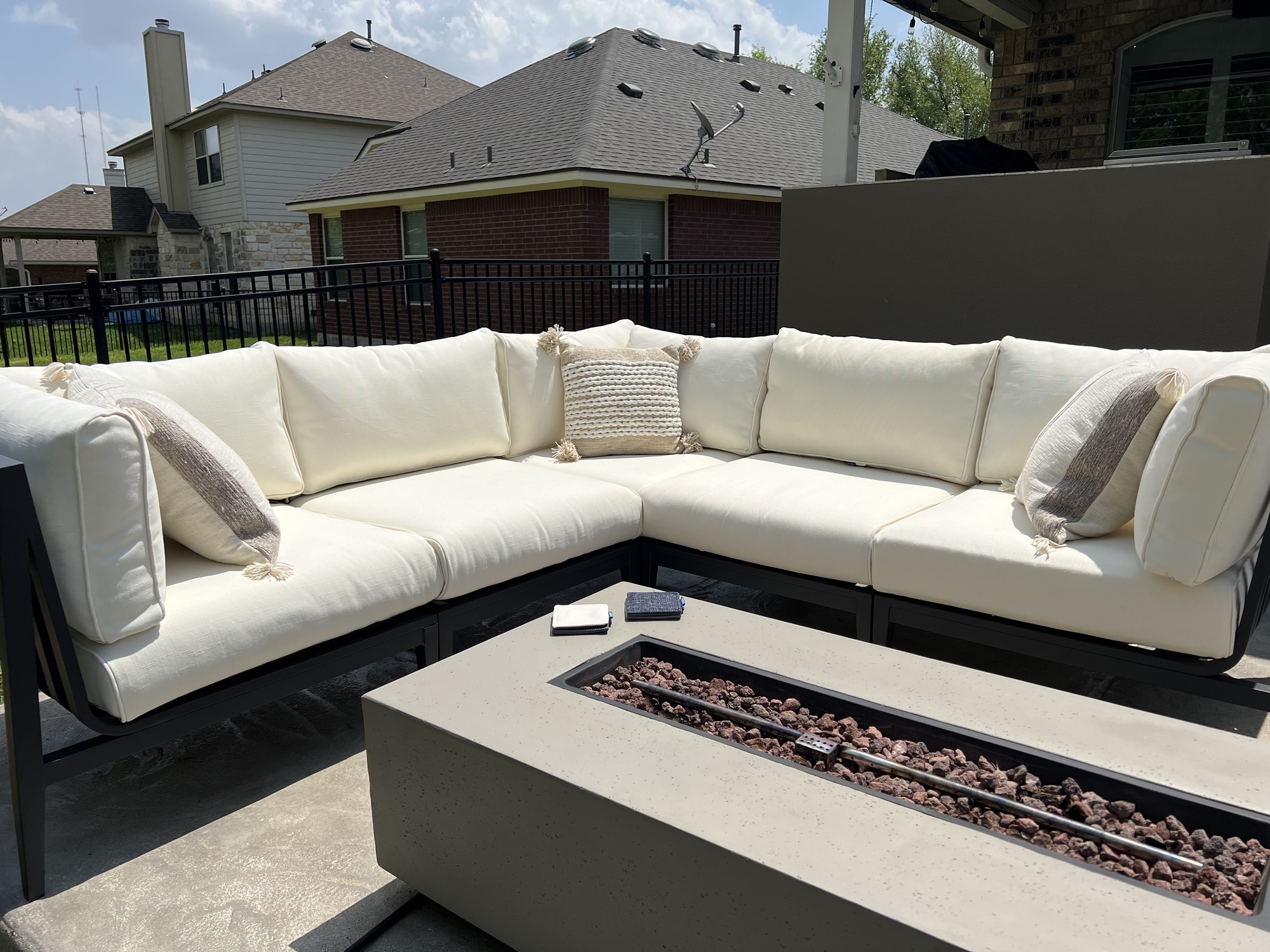 A Poolside Patio on the 17th Green - Photo 1