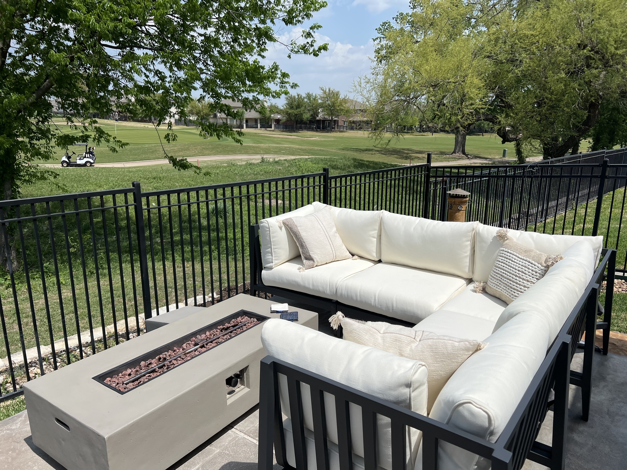 A Poolside Patio on the 17th Green - Photo 2