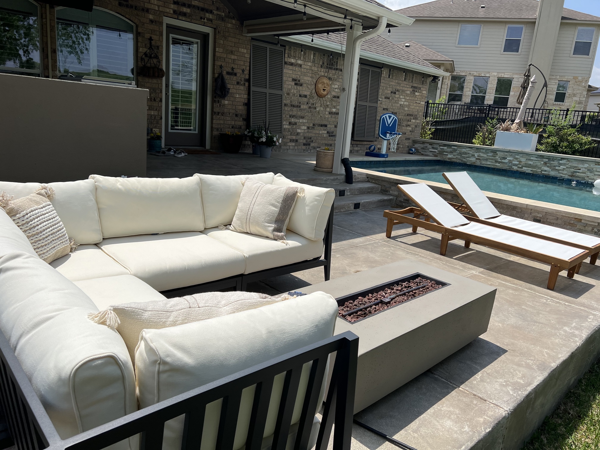 A Poolside Patio on the 17th Green - Photo 4