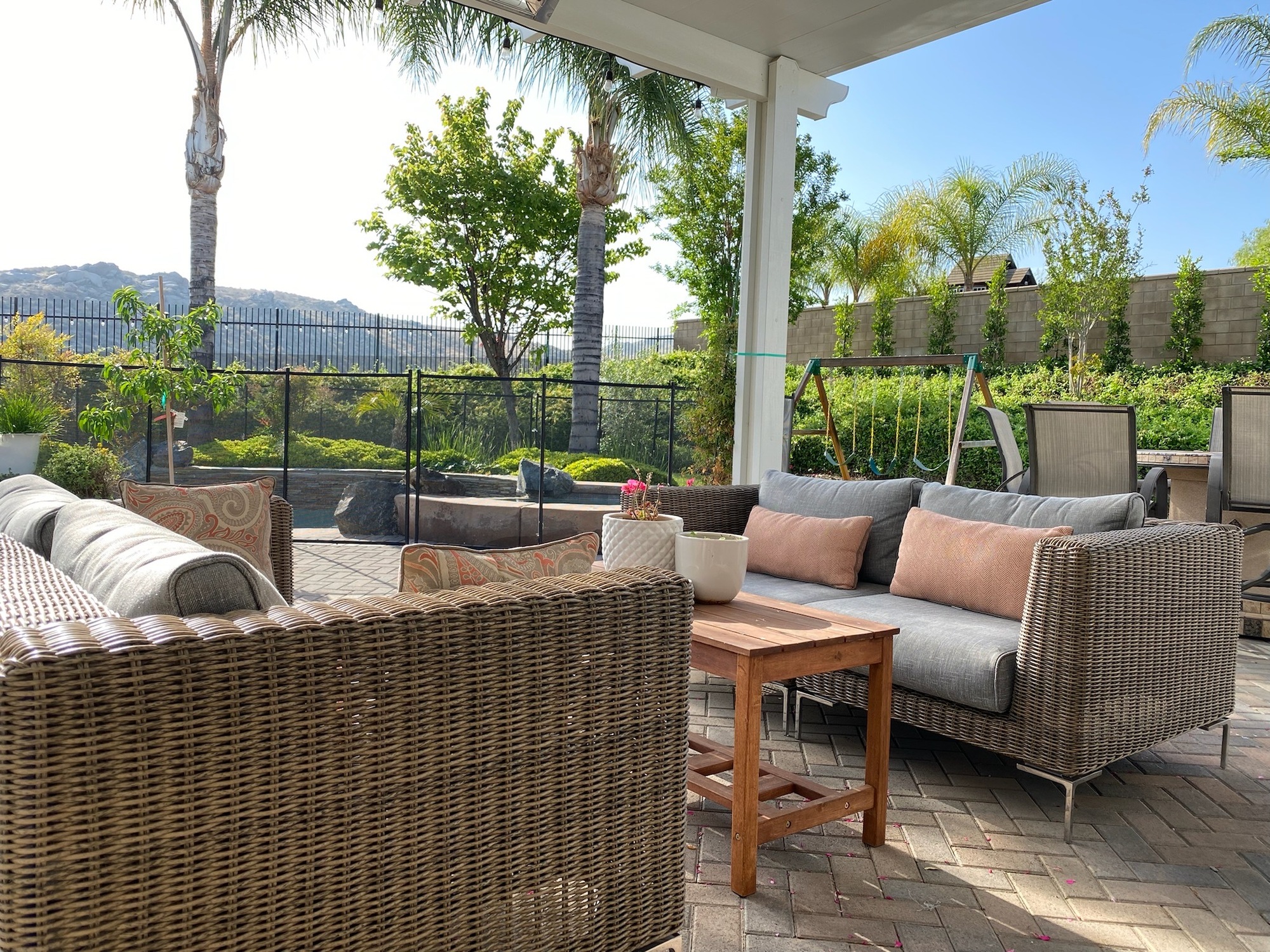 A Resort-Like Backyard in Riverside, CA - Photo 2