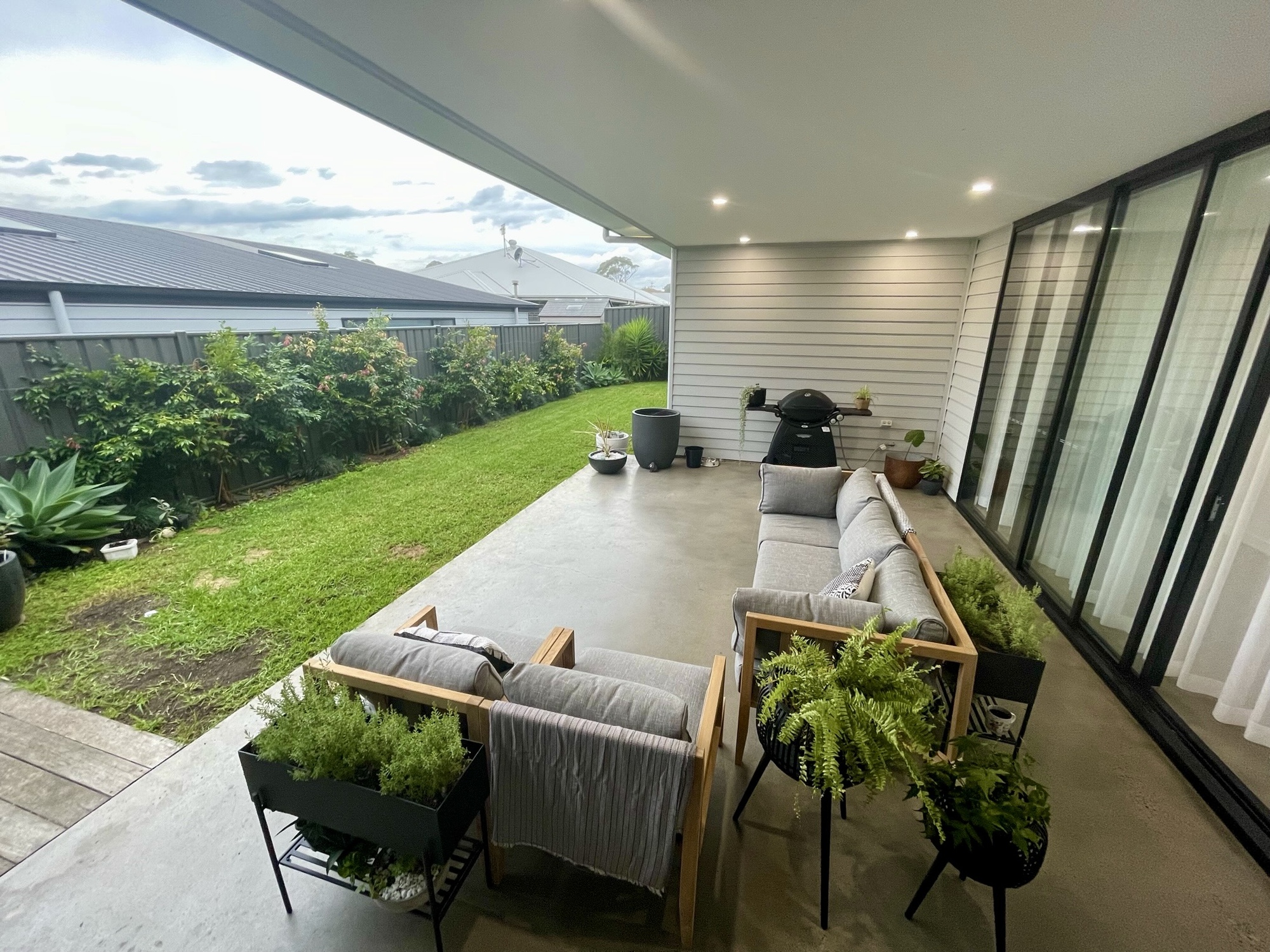 A Peaceful Backyard Garden in Dolphin Point, NSW - Photo 6