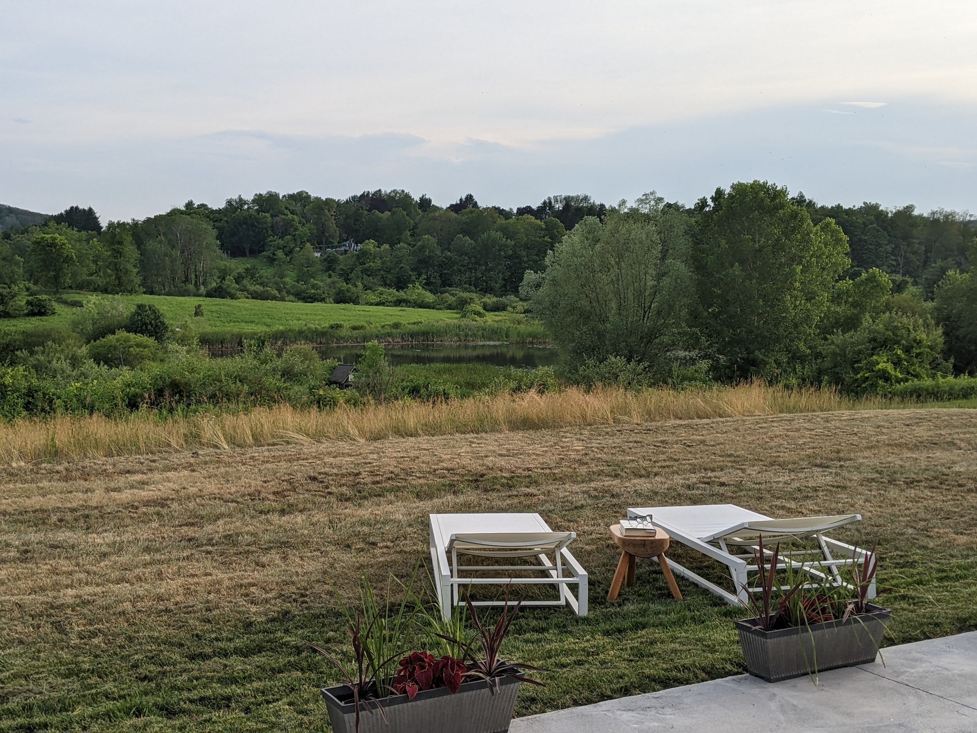 Two Soccer Fans’ Gorgeous Patio Overlooking a Pond - Photo 9