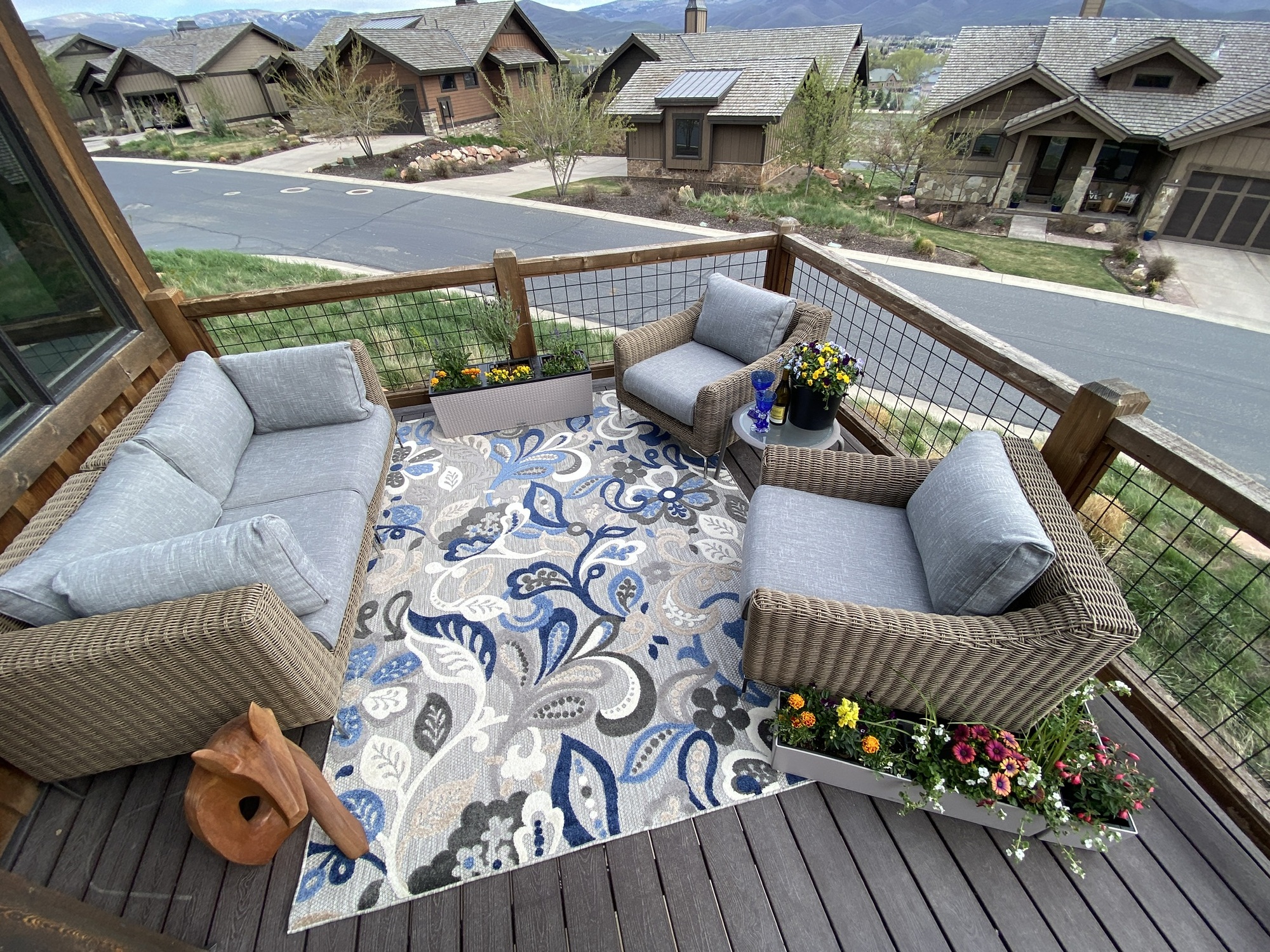 Take In Mountain Views on This Upper Deck in Utah - Photo 4