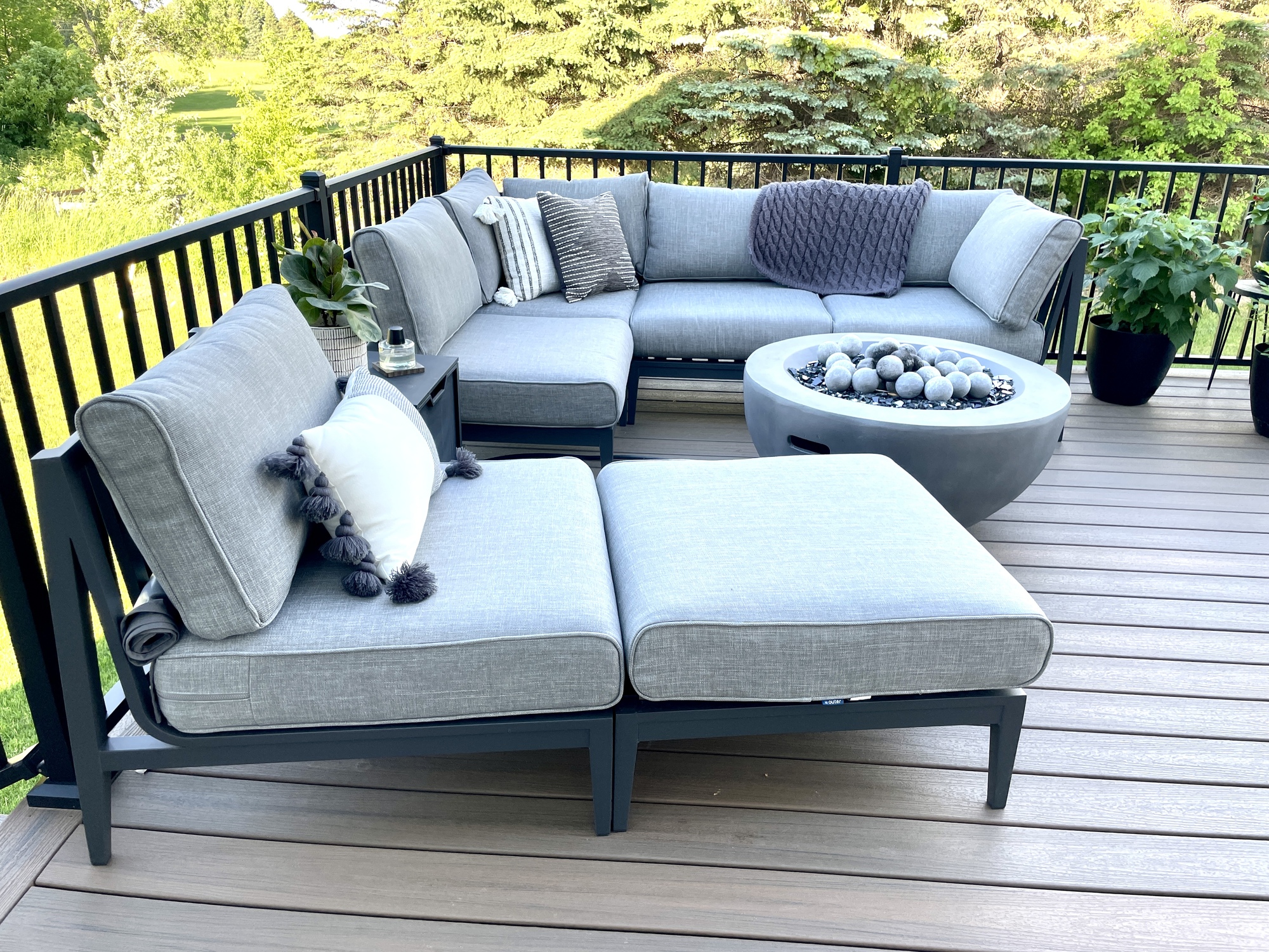 A Spacious Deck in Maple Grove, MN - Photo 3