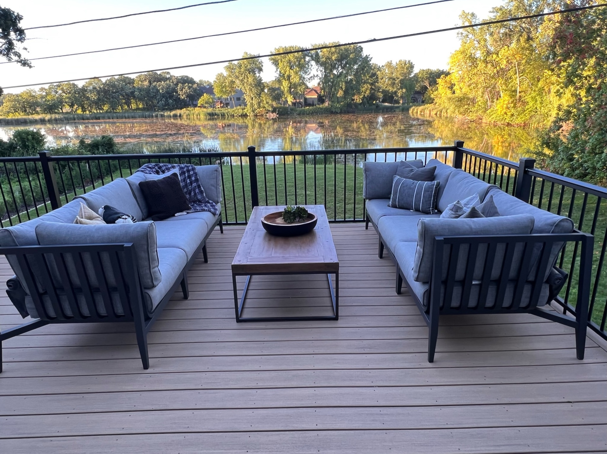 Private Pond Views in Edina, MN - Photo 2