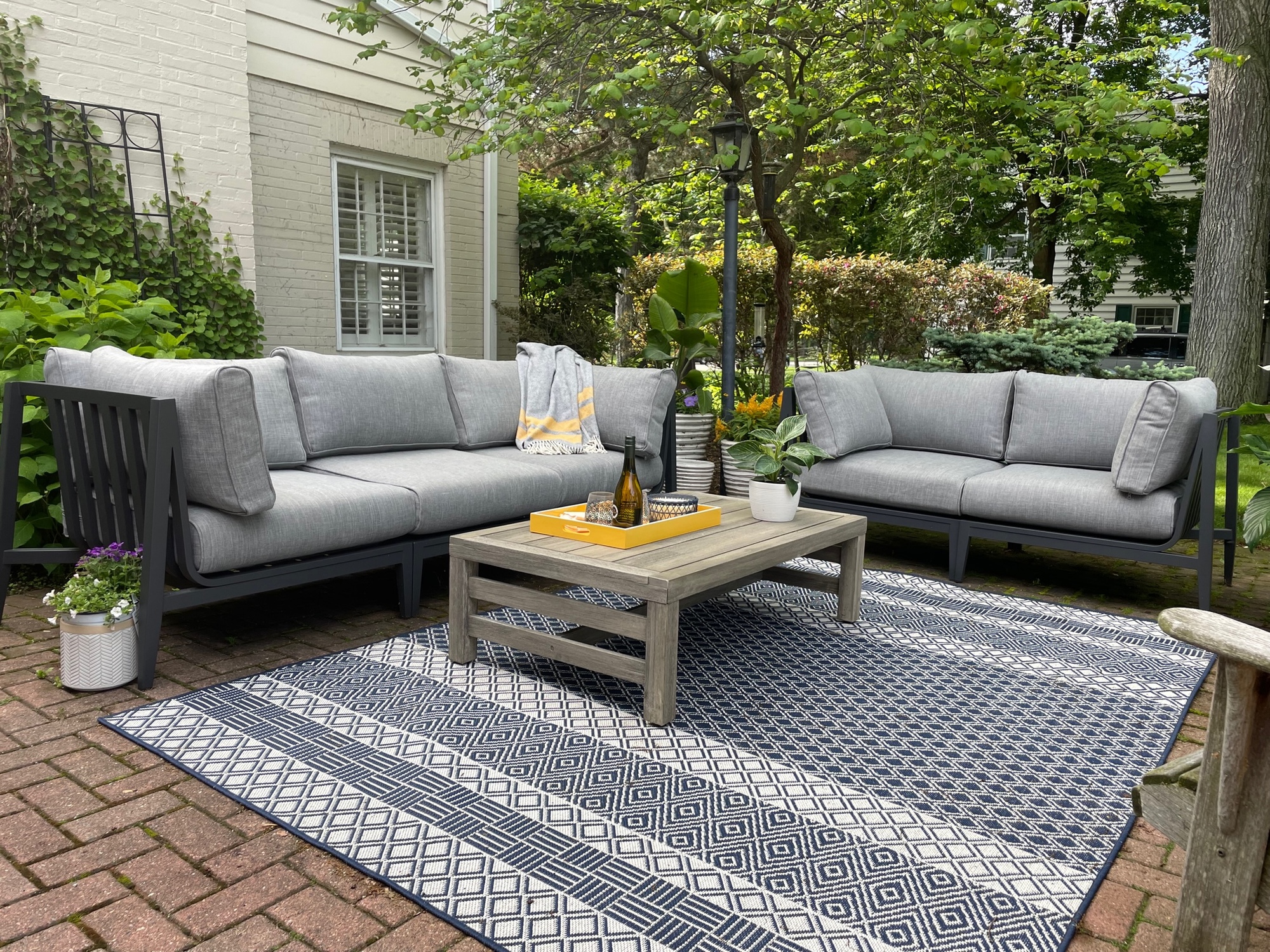 A Family’s Patio Surrounded by Privacy Gardens - Photo 1