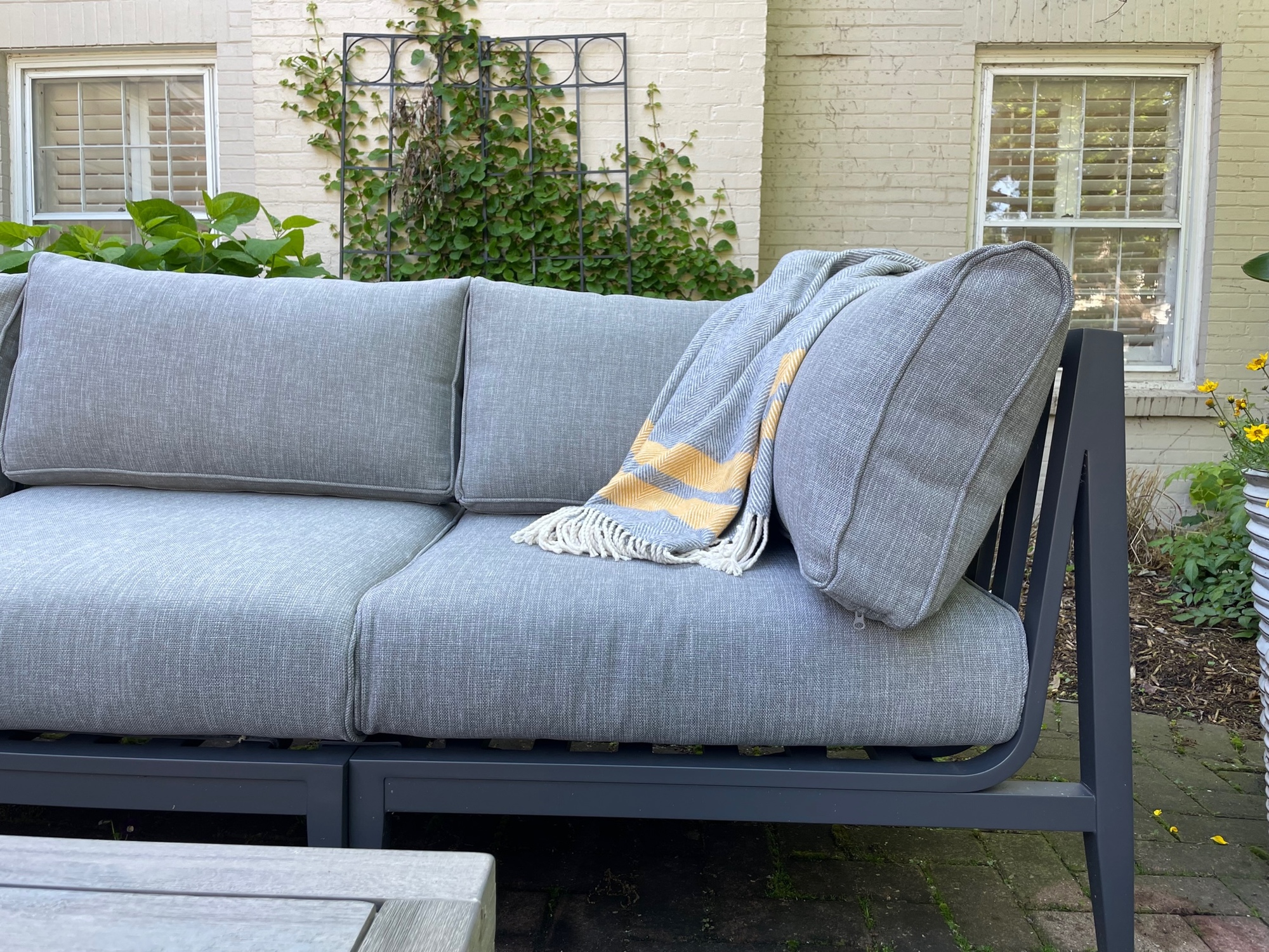 A Family’s Patio Surrounded by Privacy Gardens - Photo 3