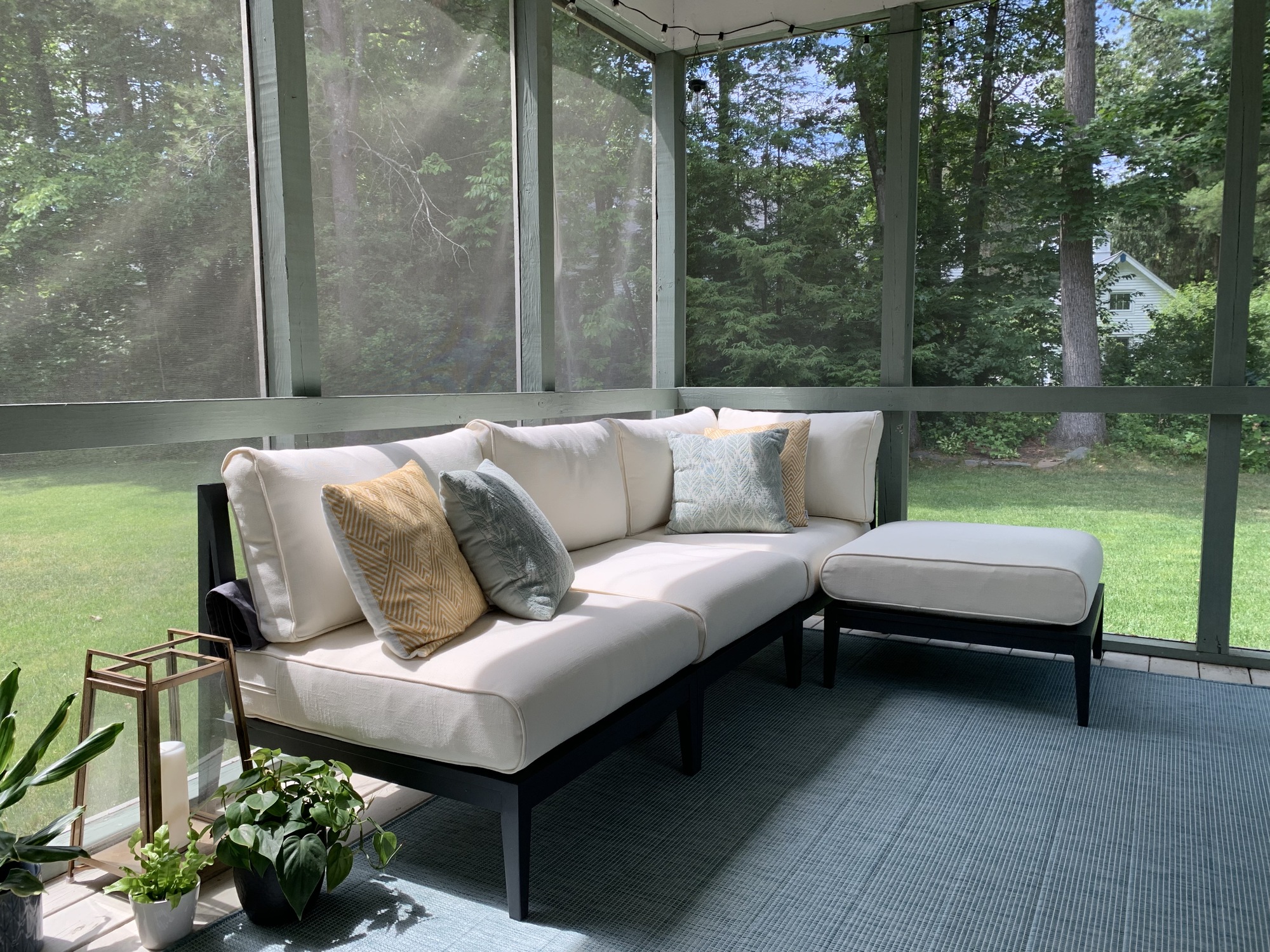 A Screened-In Porch Surrounded by Nature in Saratoga Springs - Photo 1