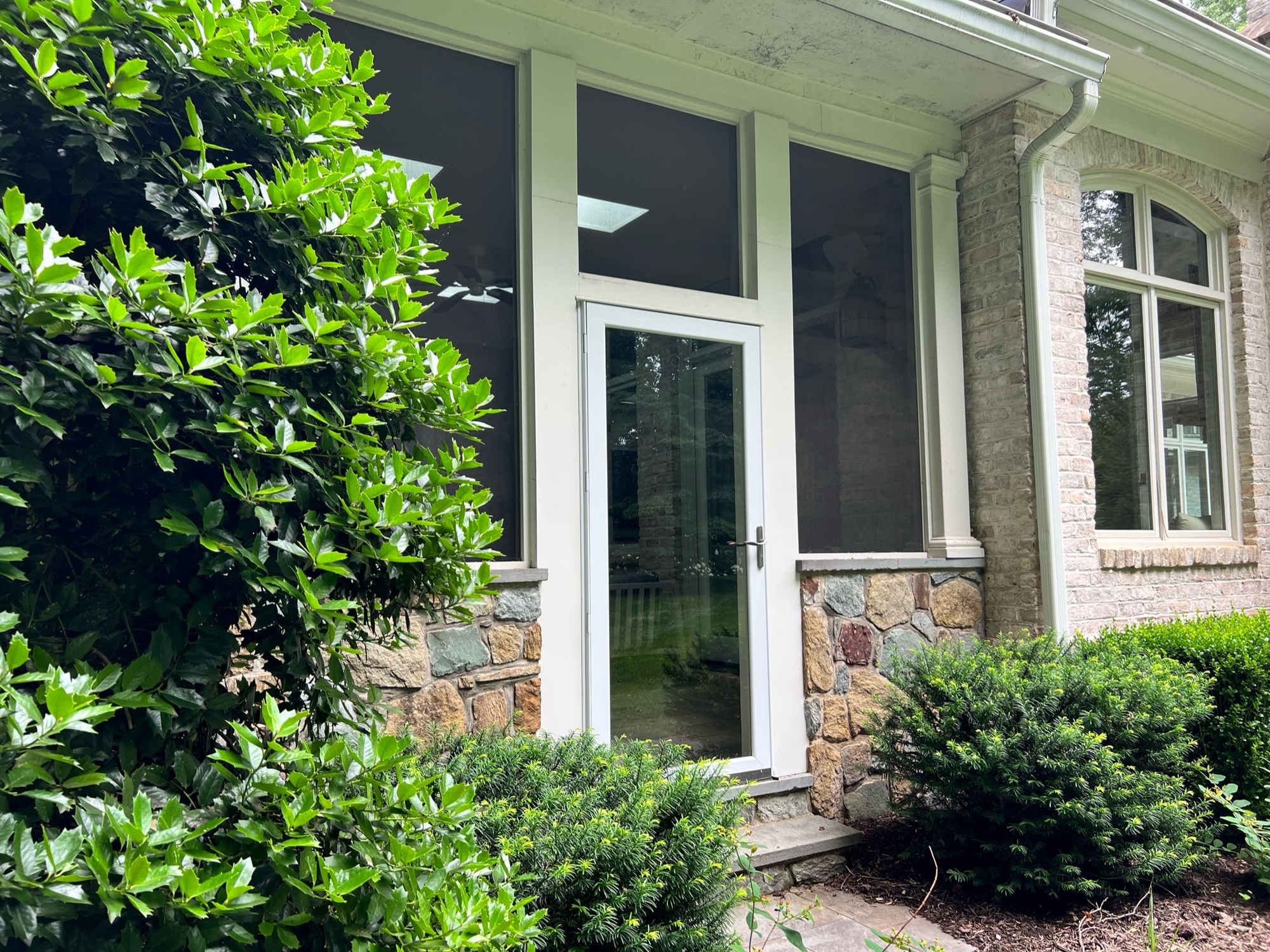 A Breezy Screened-In Porch in Great Falls, VA - Photo 7