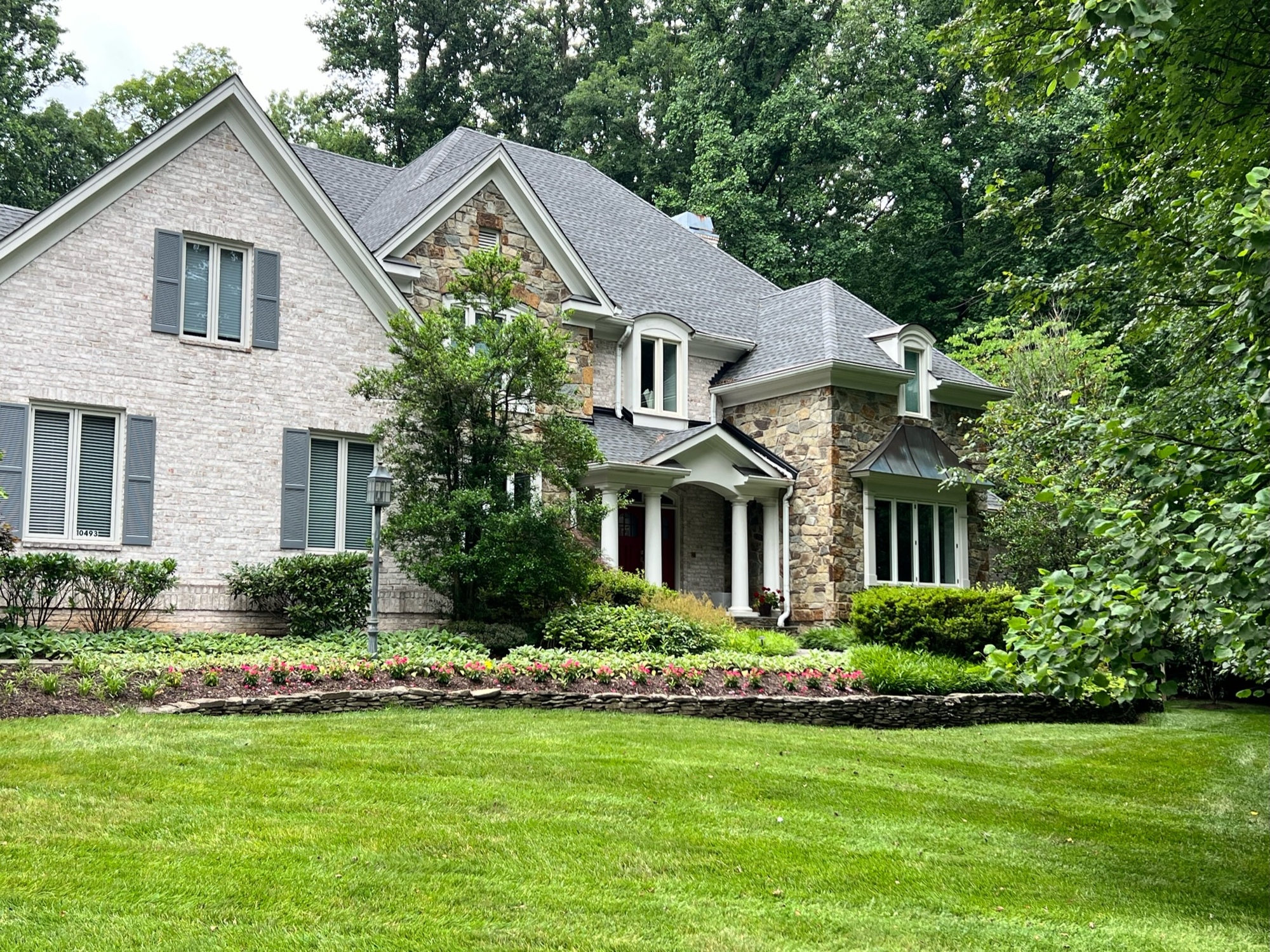 A Breezy Screened-In Porch in Great Falls, VA - Photo 8