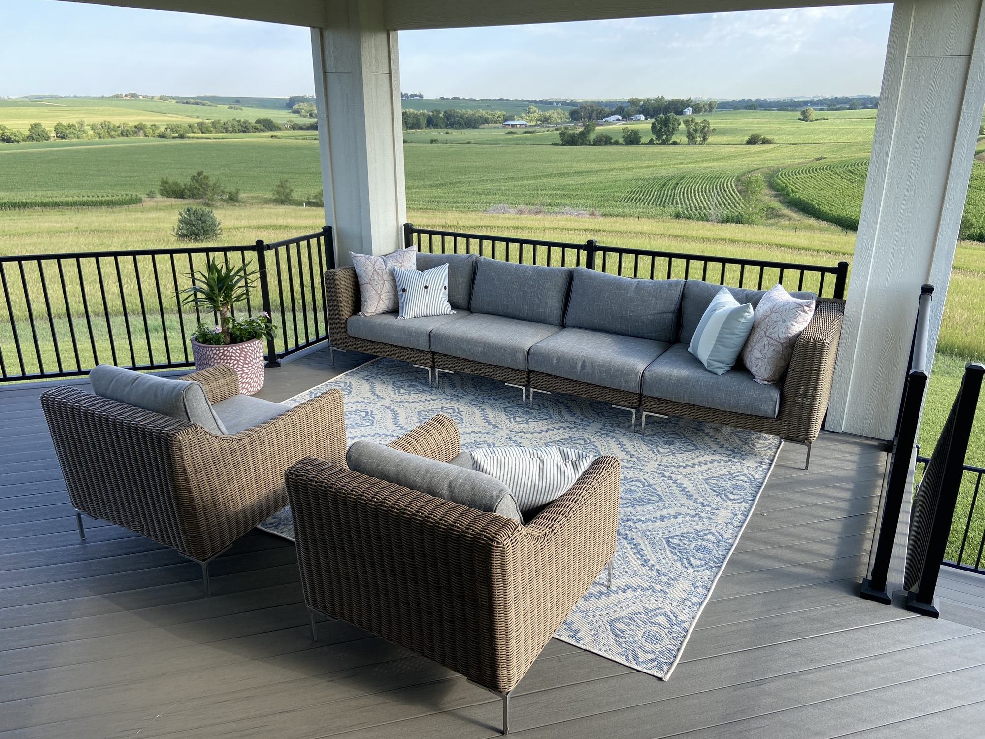 A Covered Deck in Kennard, NE - Photo 1