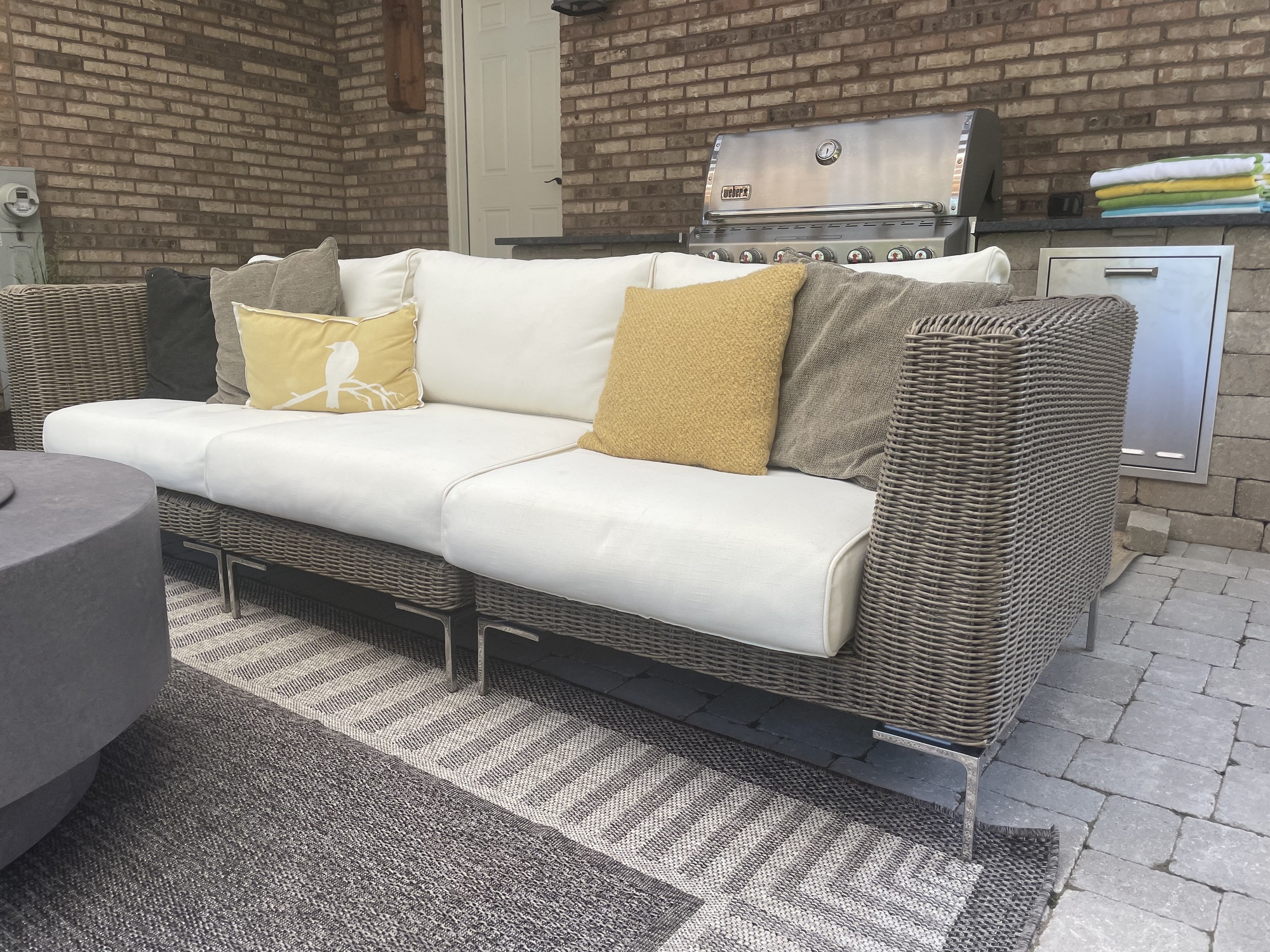 A Summer Family Room in Homer Glen, IL - Photo 4