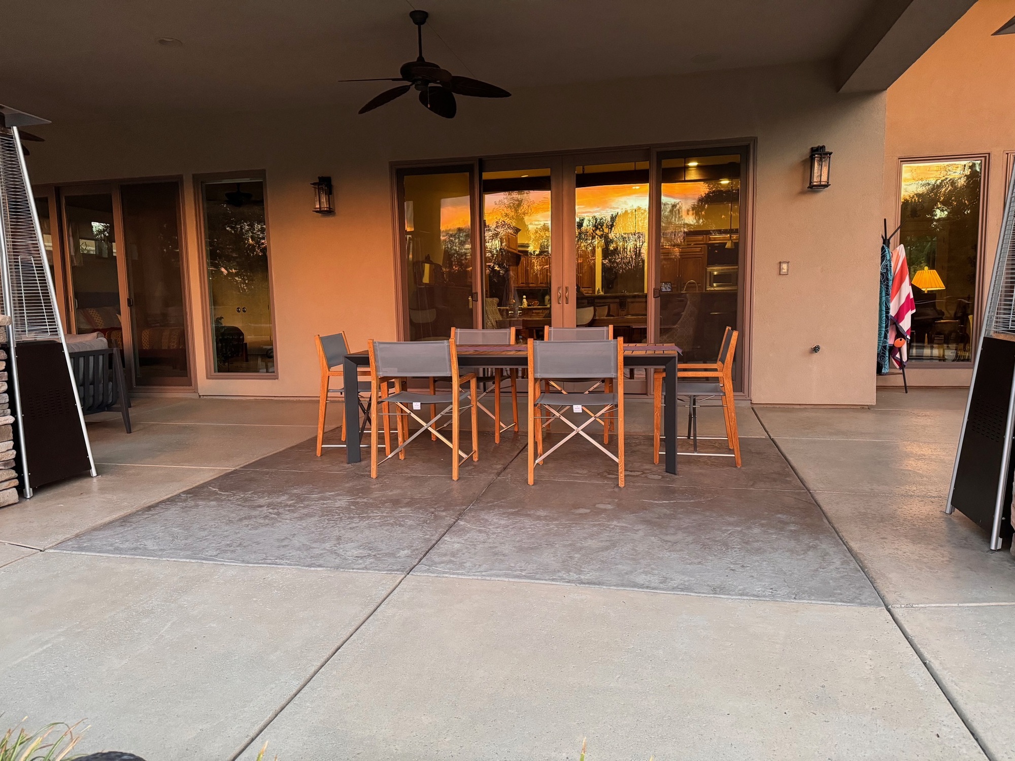 An Atmospheric Multi-Level Backyard in Redding, CA - Photo 15