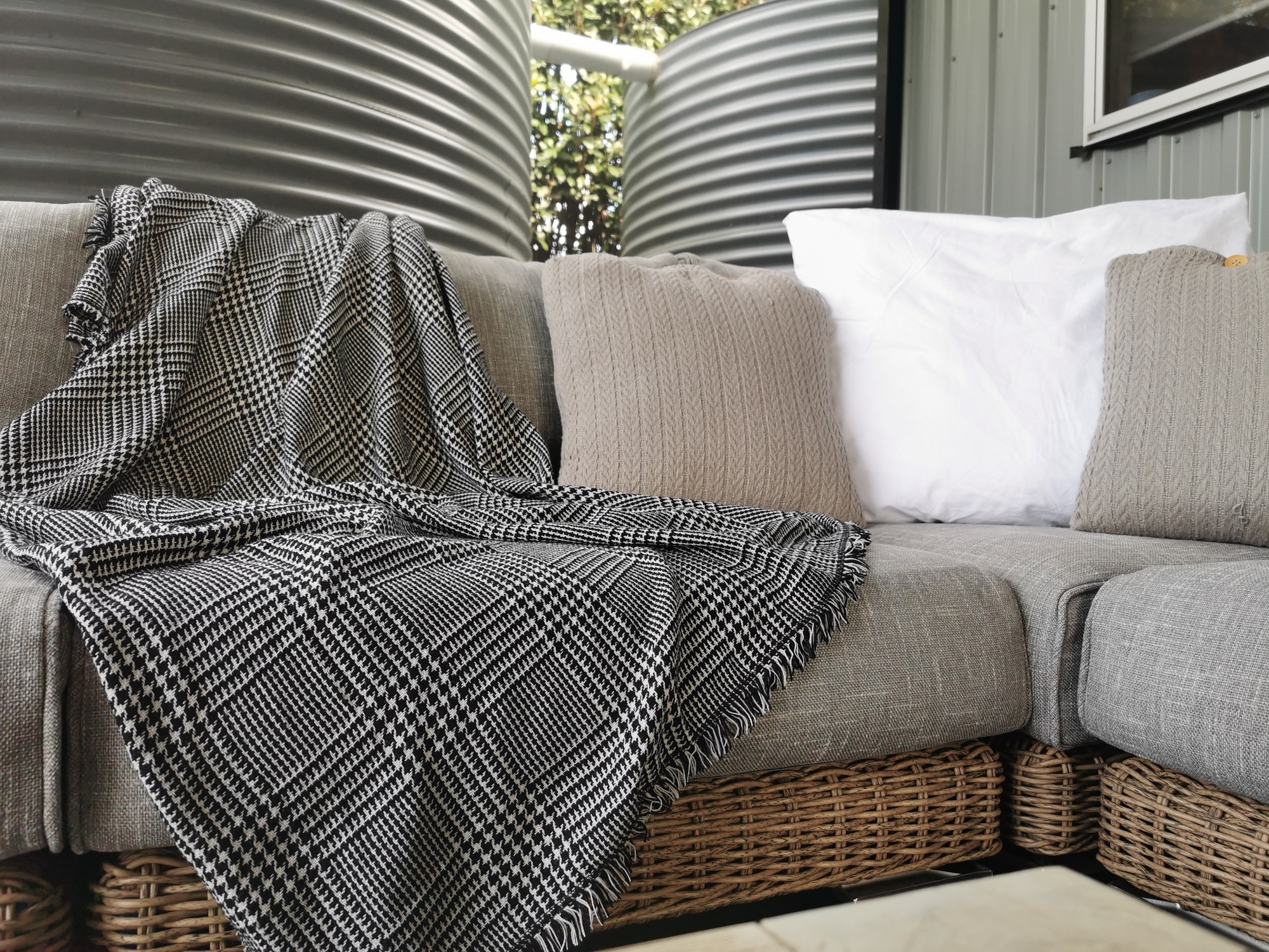 A Family’s Lush Garden and Entertainment Space in Mooloolah Valley, QLD - Photo 2