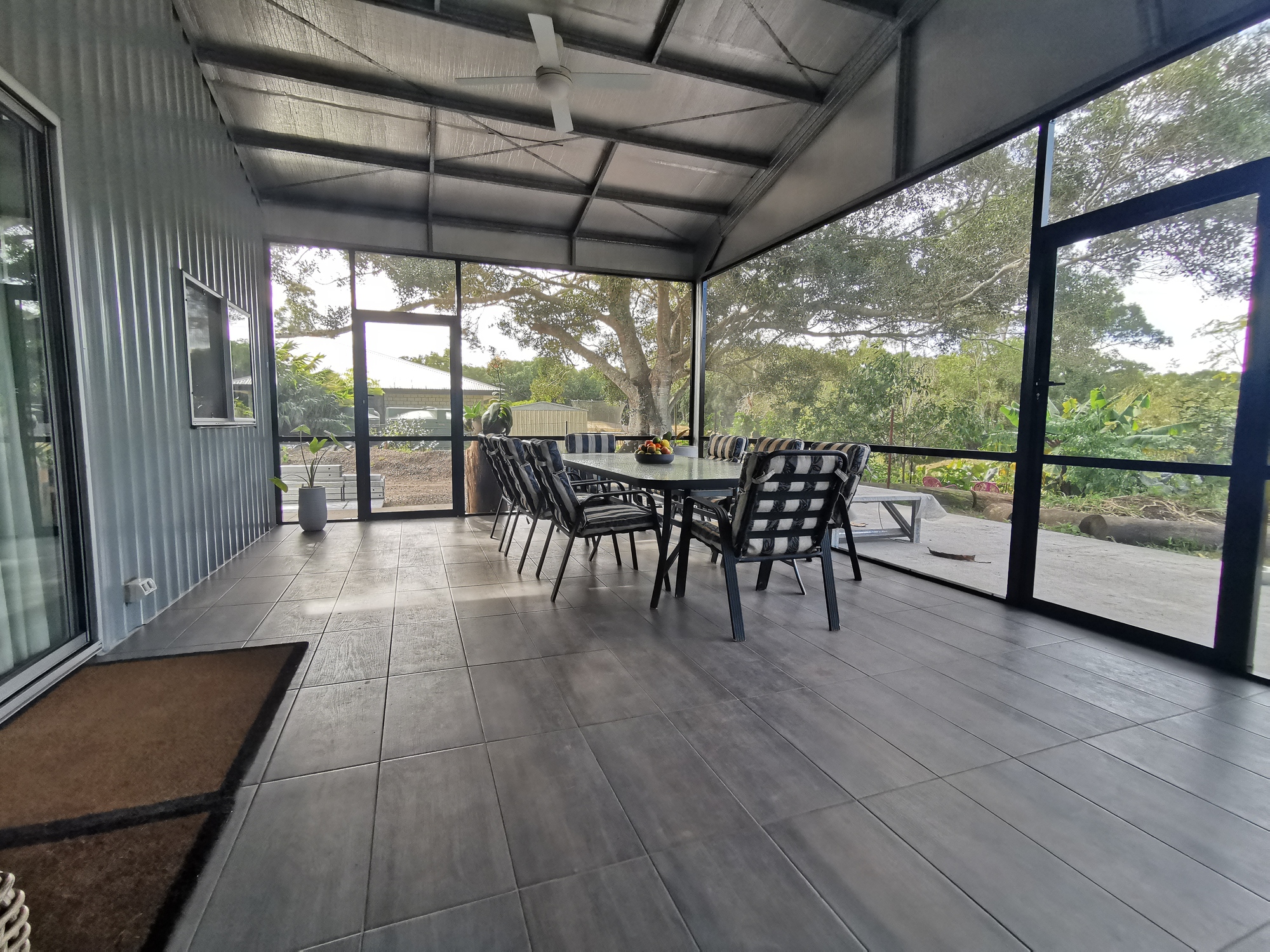 A Family’s Lush Garden and Entertainment Space in Mooloolah Valley, QLD - Photo 6