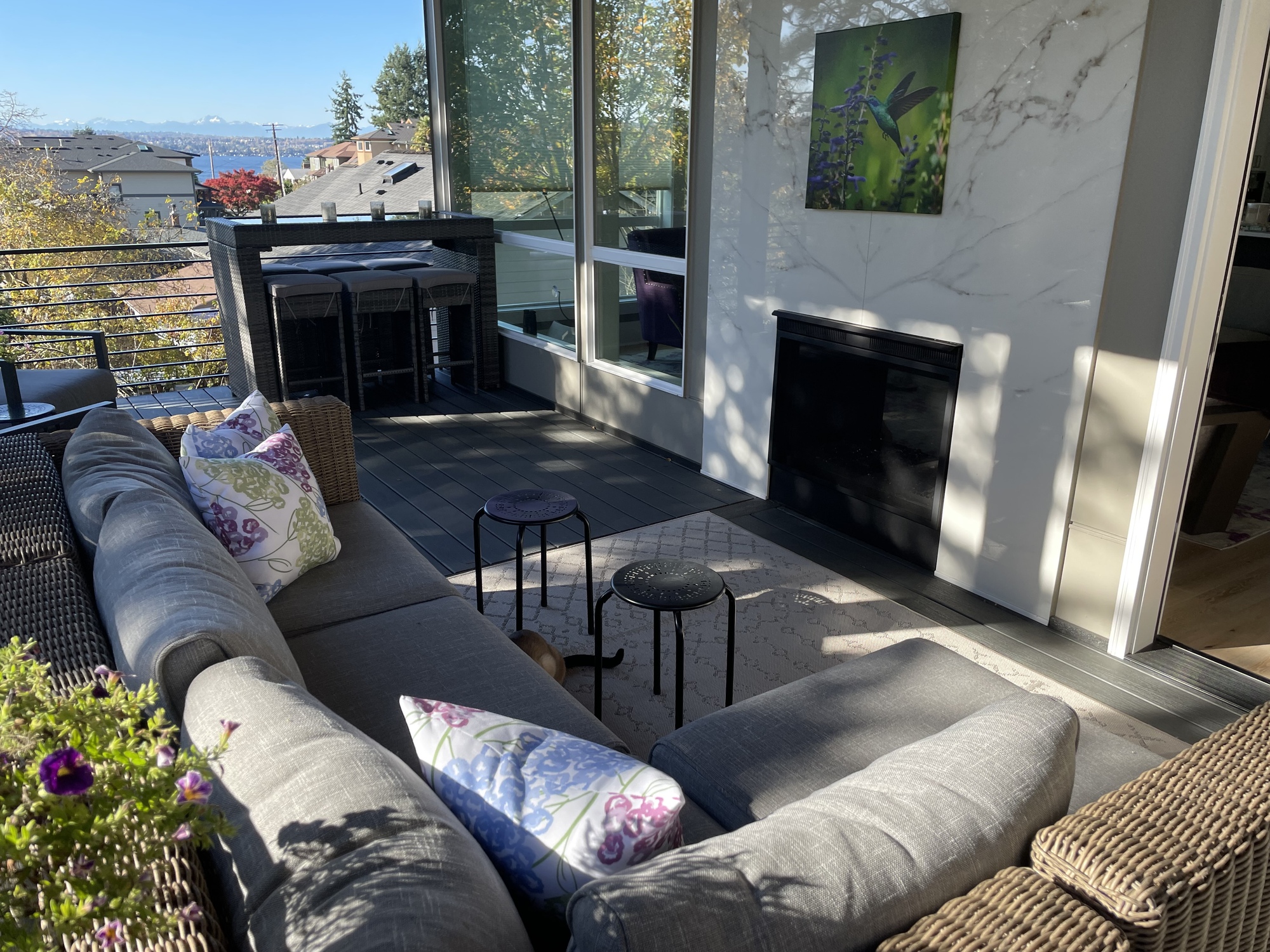 Relaxing Roof Deck With Views of Lake Washington - Photo 6