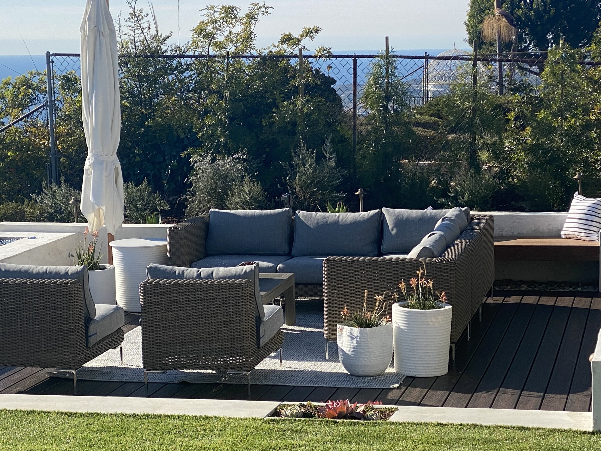 Ocean Views and Ping Pong in Rancho Palos Verdes - Photo 4
