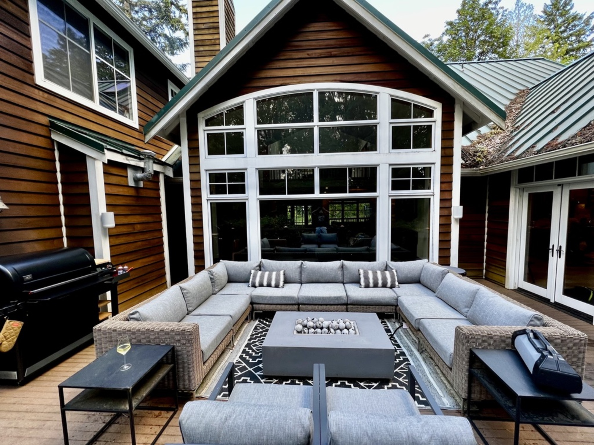 An Outdoor Sanctuary on Bainbridge Island - Photo 1