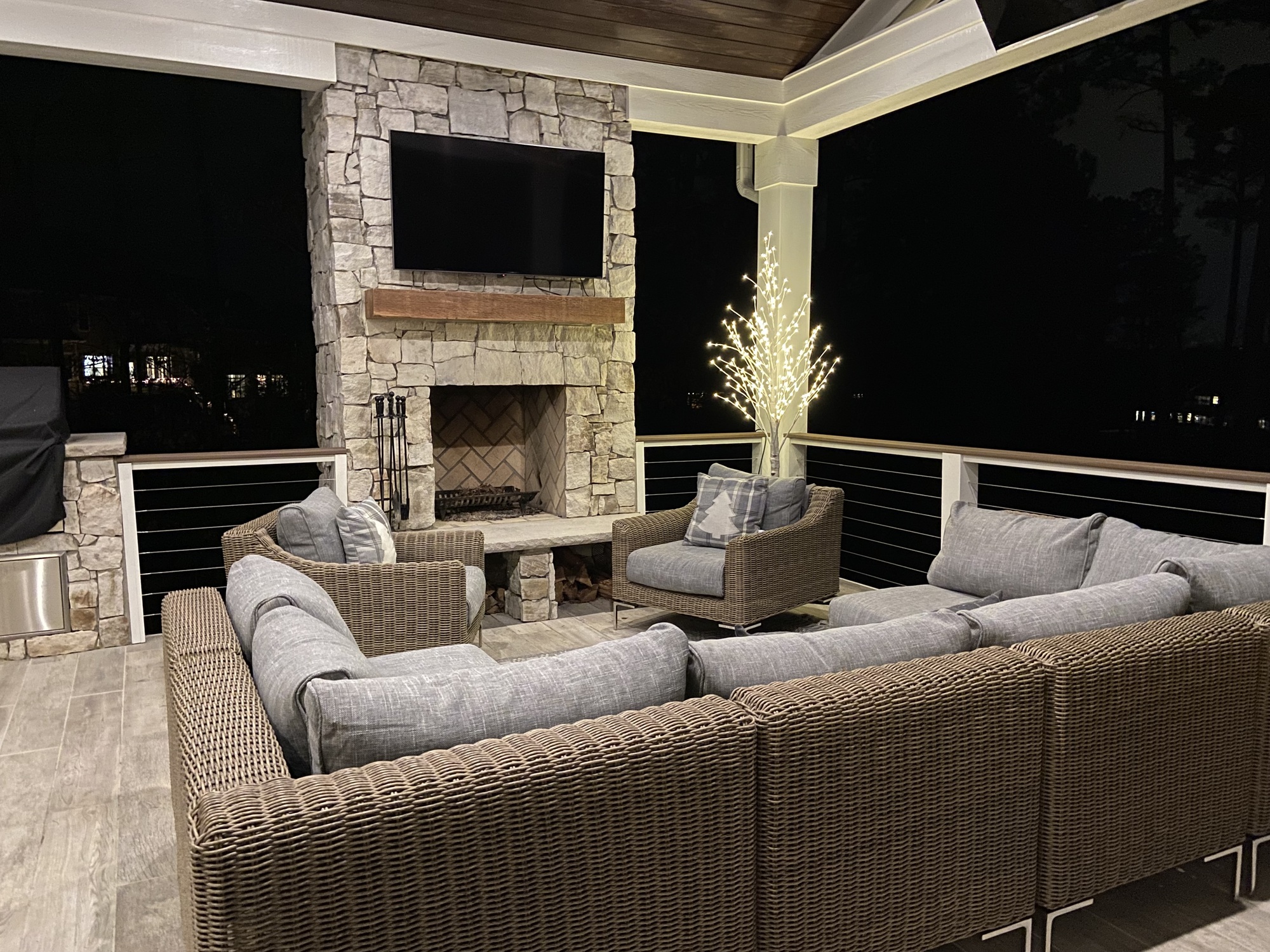 A Raised Covered Patio Perfect for Family Time - Photo 1