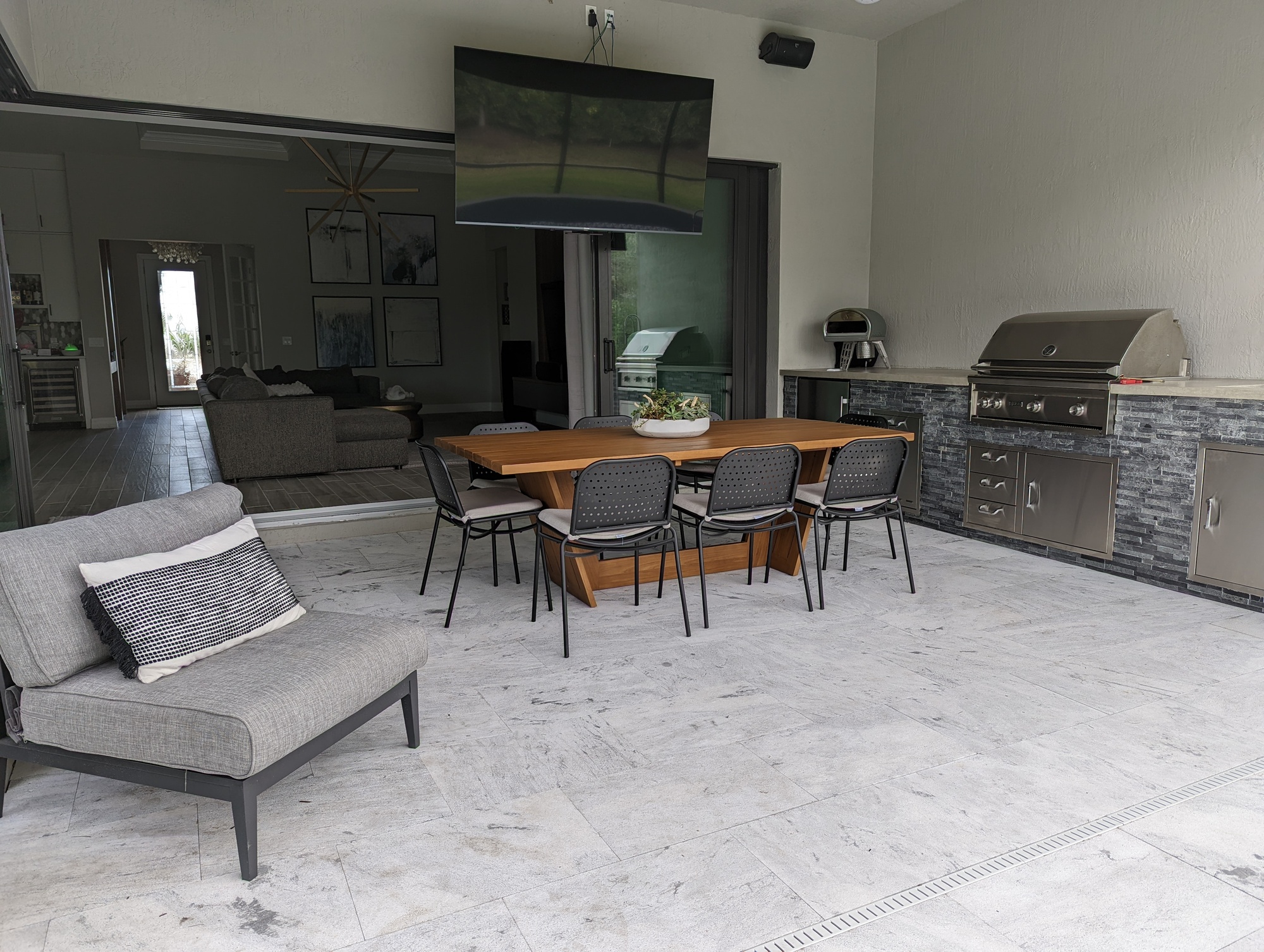 A Mini Modern Resort in Lake Worth, Florida - Photo 8