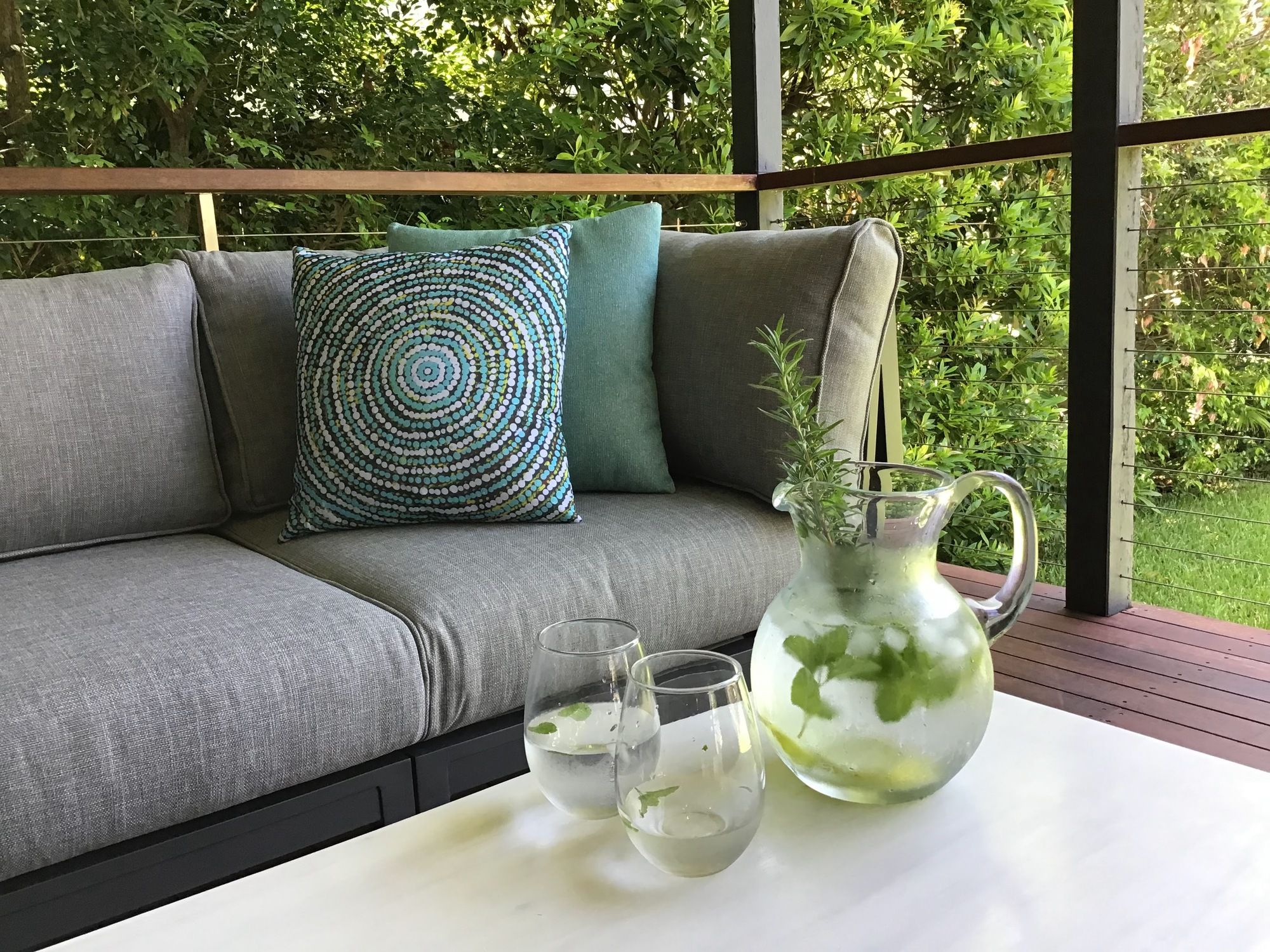 An Expansive Queenslander Deck for Hosting in Brisbane - Photo 2