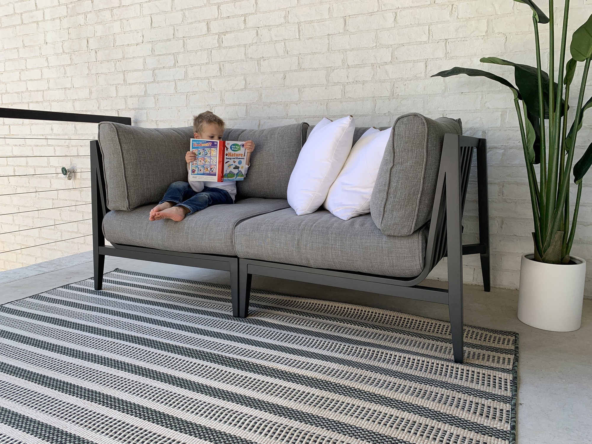 A Family’s Relaxing Covered Patio in Conway, Arkansas - Photo 4