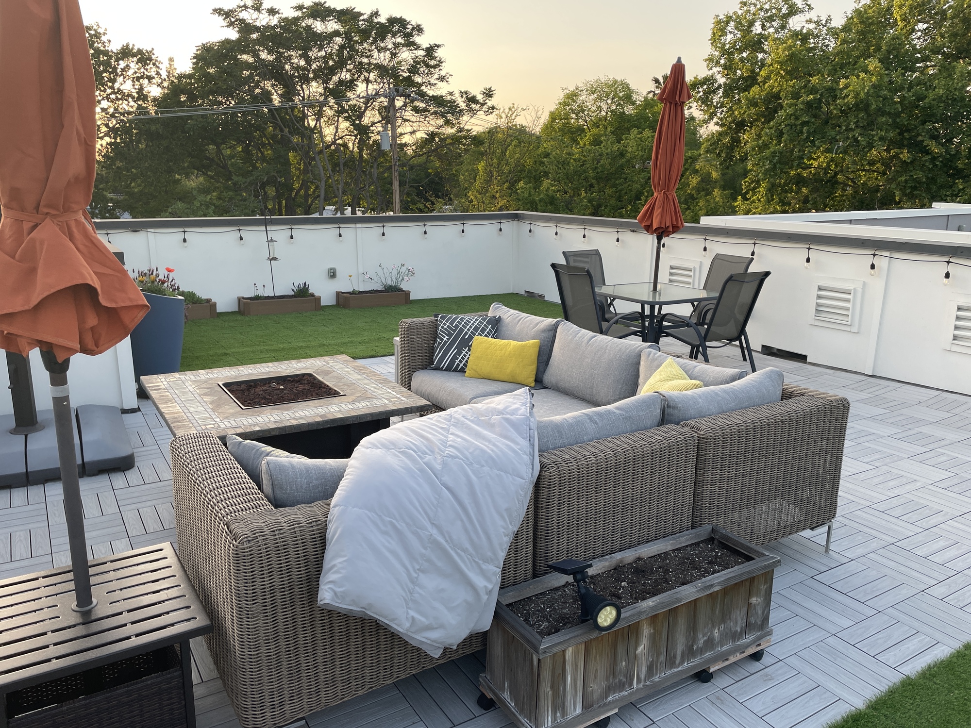 A Rooftop Patio Overlooking Downtown Sacramento - Photo 6