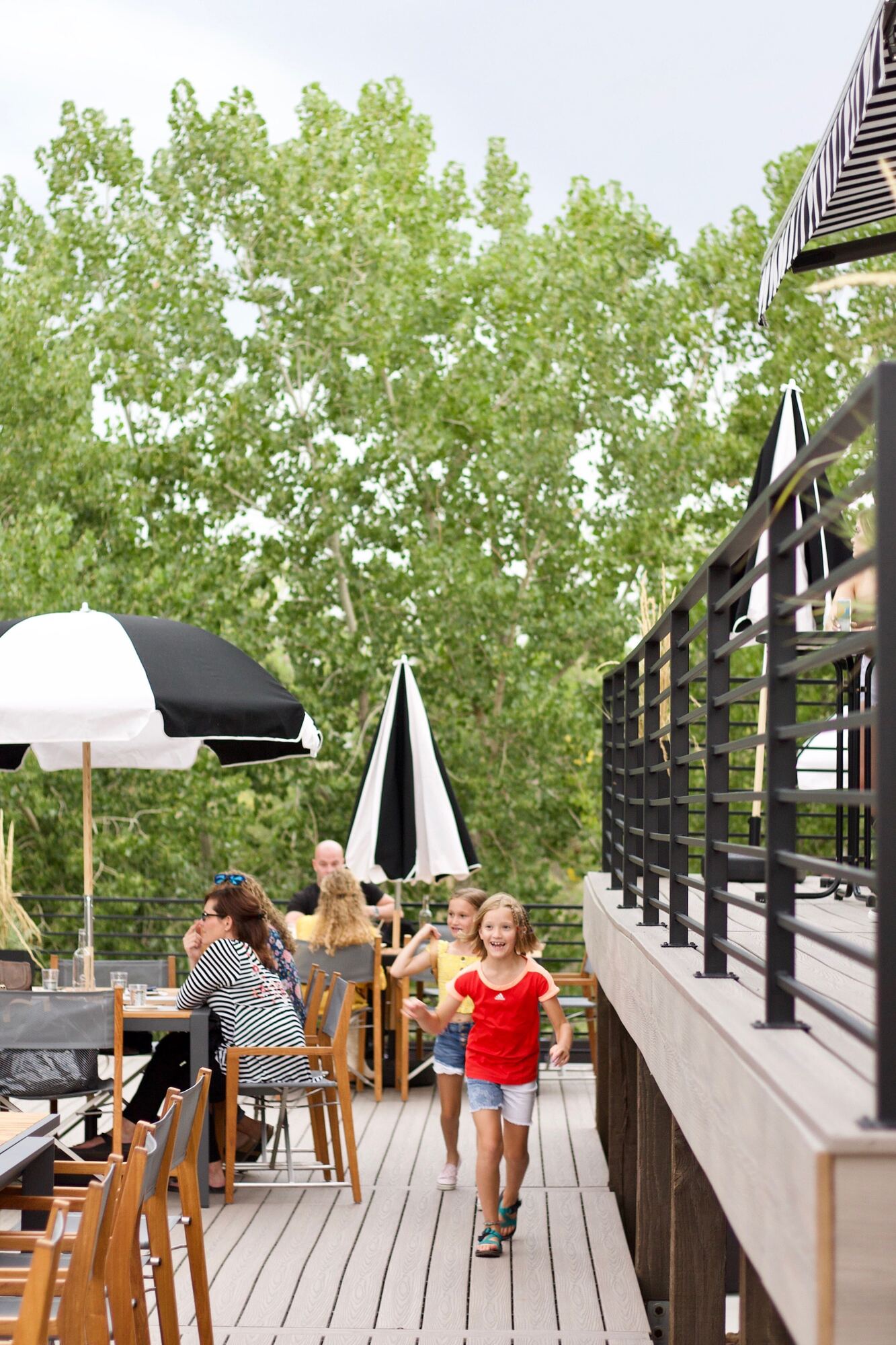 BUSINESS SHOWROOM: Salt & Acres - Photo 2