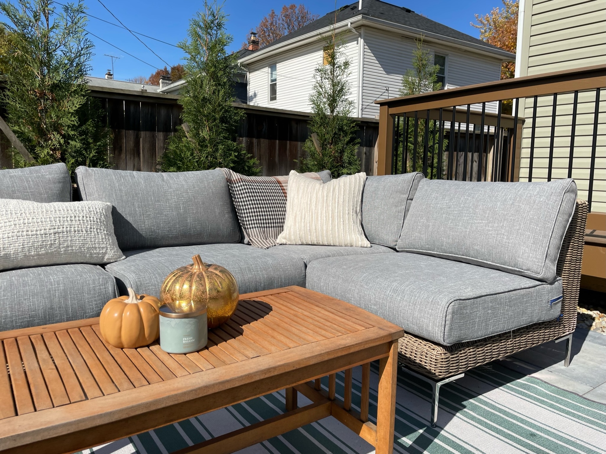 Backyard hangout in the German Village area - Photo 3