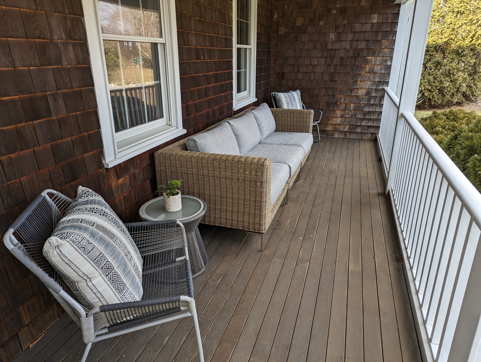 Peaceful Patio Breathing in the Ocean Air - Photo 1