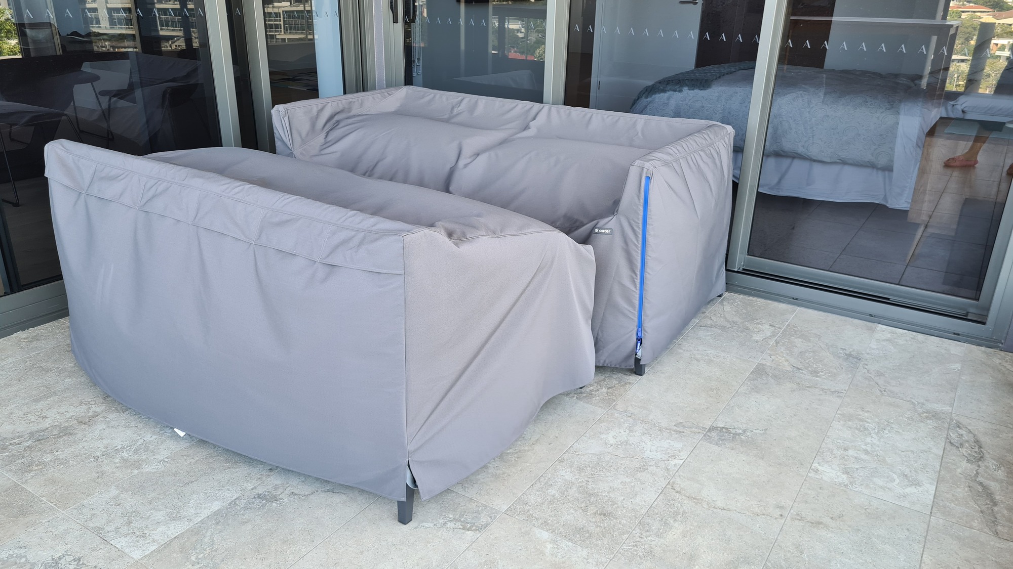 Parties on the Balcony in West End - Photo 6