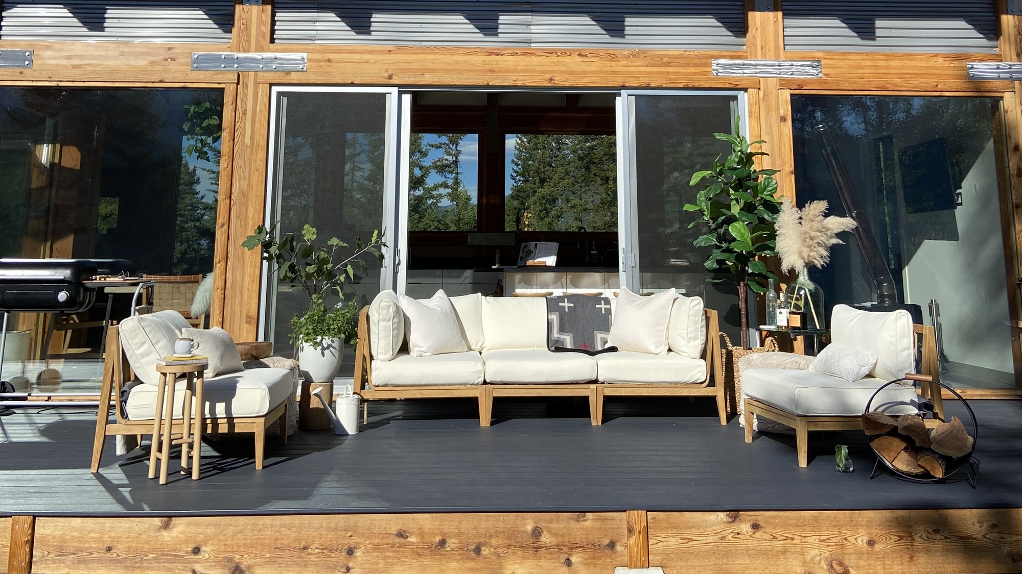 A Mountain Luxury Retreat for Entertaining - Photo 1