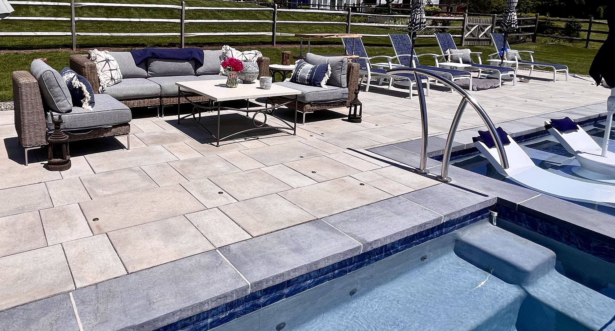 Sophisticated County Lifestyle - Photo 2