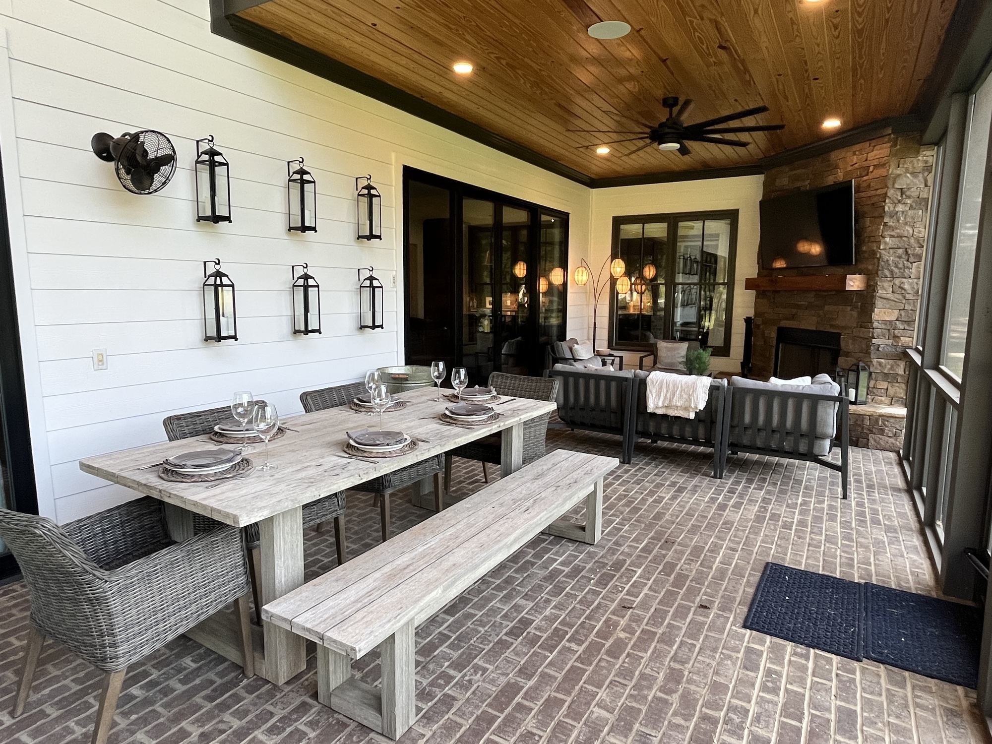 Back Porch Farm Living in Woodstock, GA - Photo 4