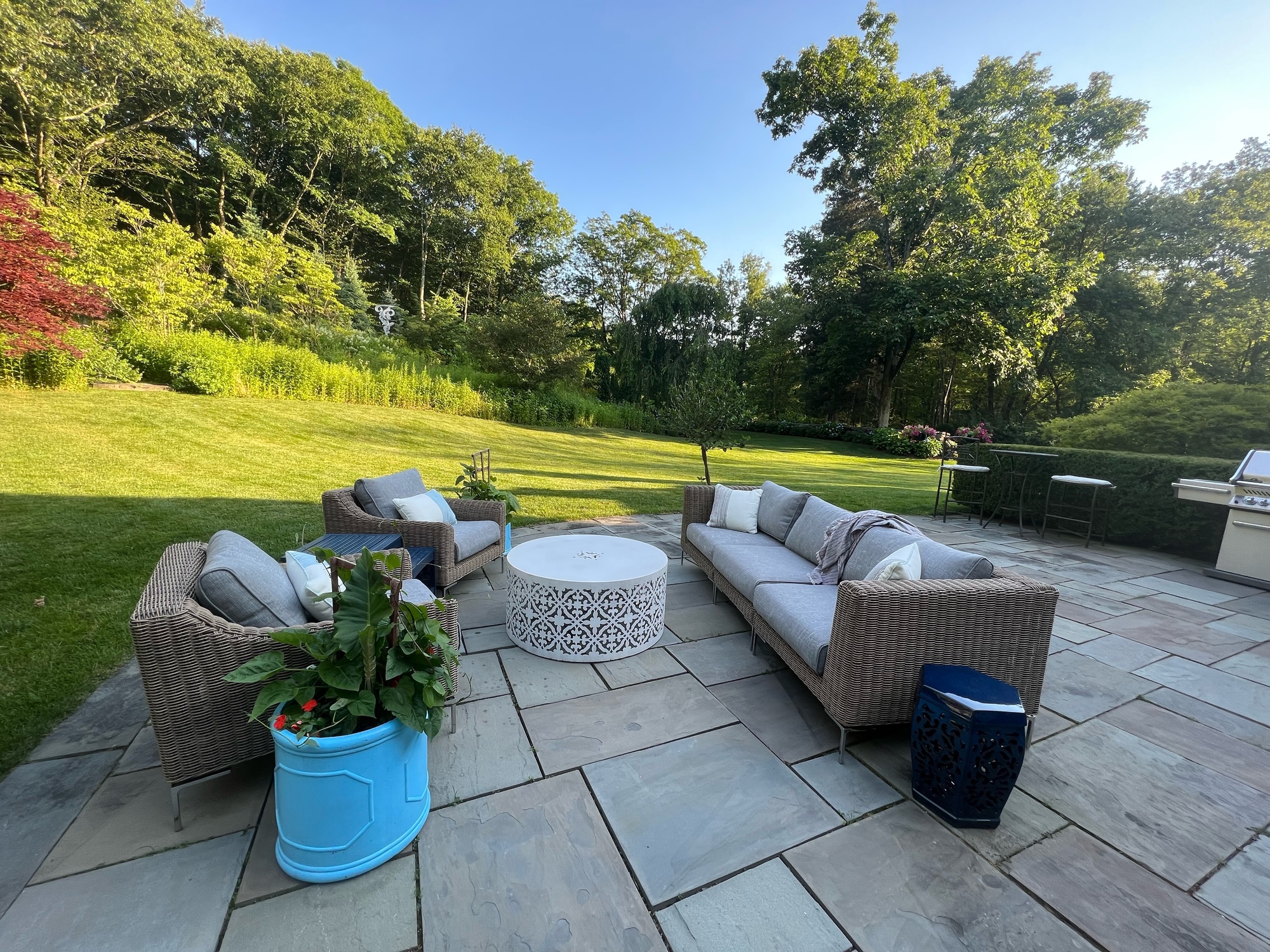 A Multi-Level Backyard and Garden in Bedford, NY - Photo 6