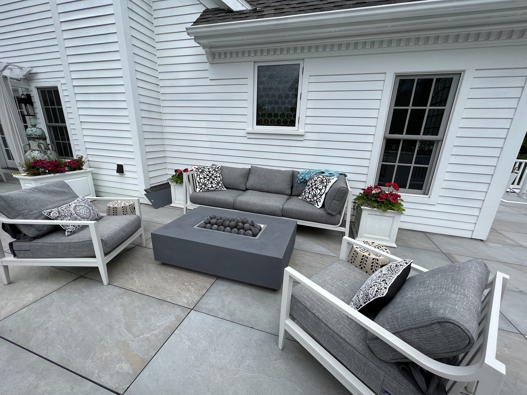 A Multi-Level Backyard and Garden in Bedford, NY - Photo 10