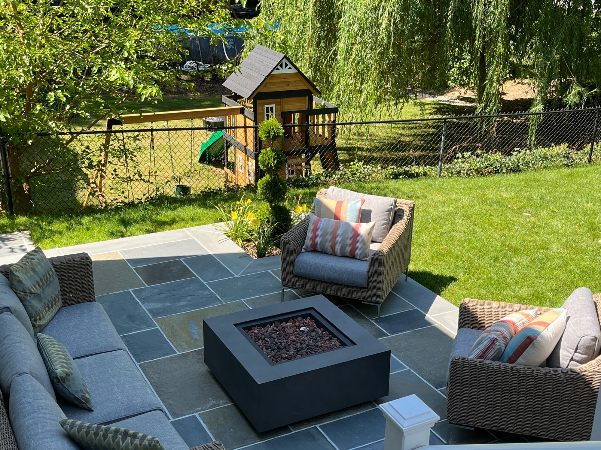 A Busy New York Family’s Outdoor Respite - Photo 7