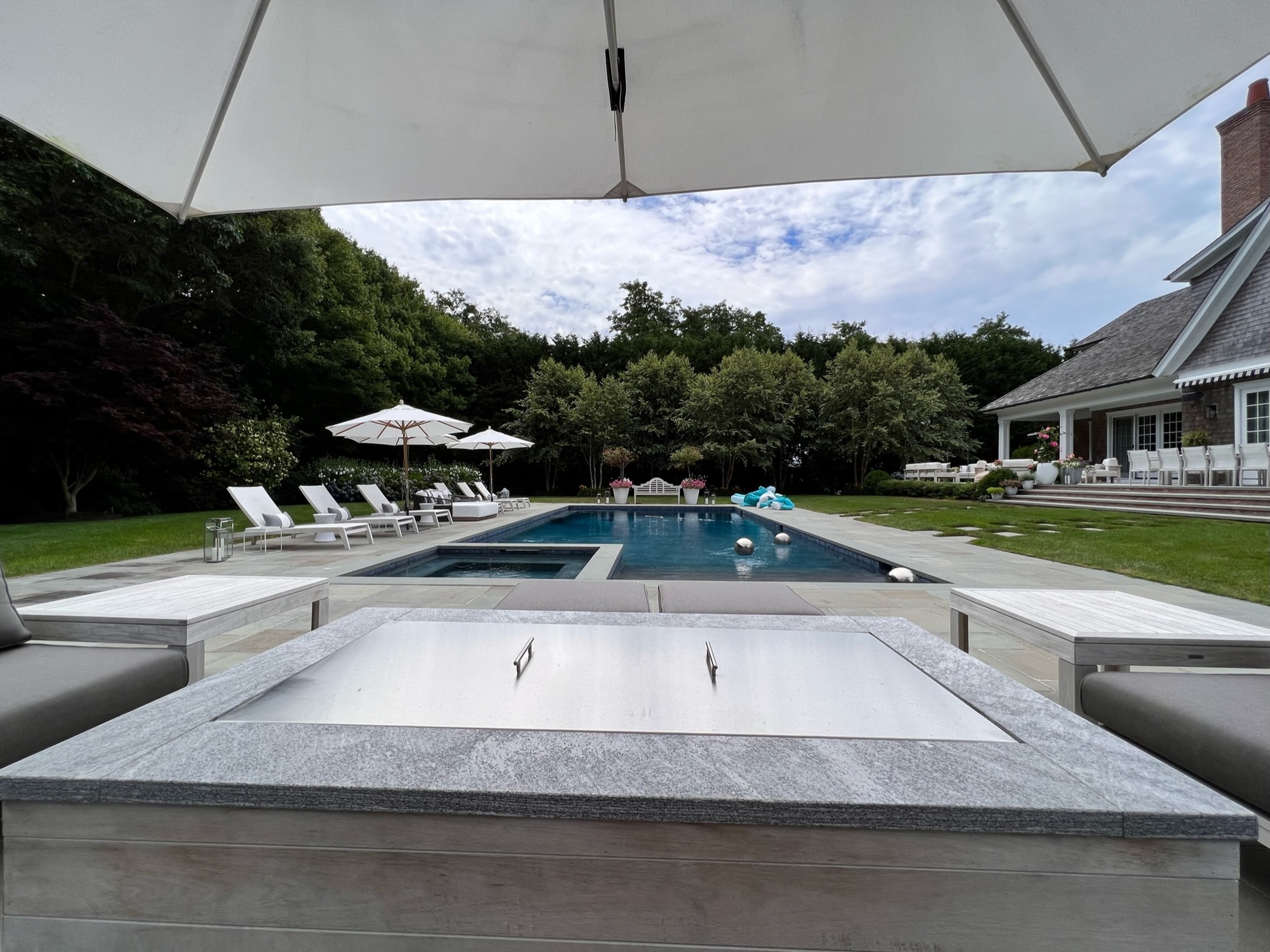 A Poolside Entertaining Oasis - Photo 2