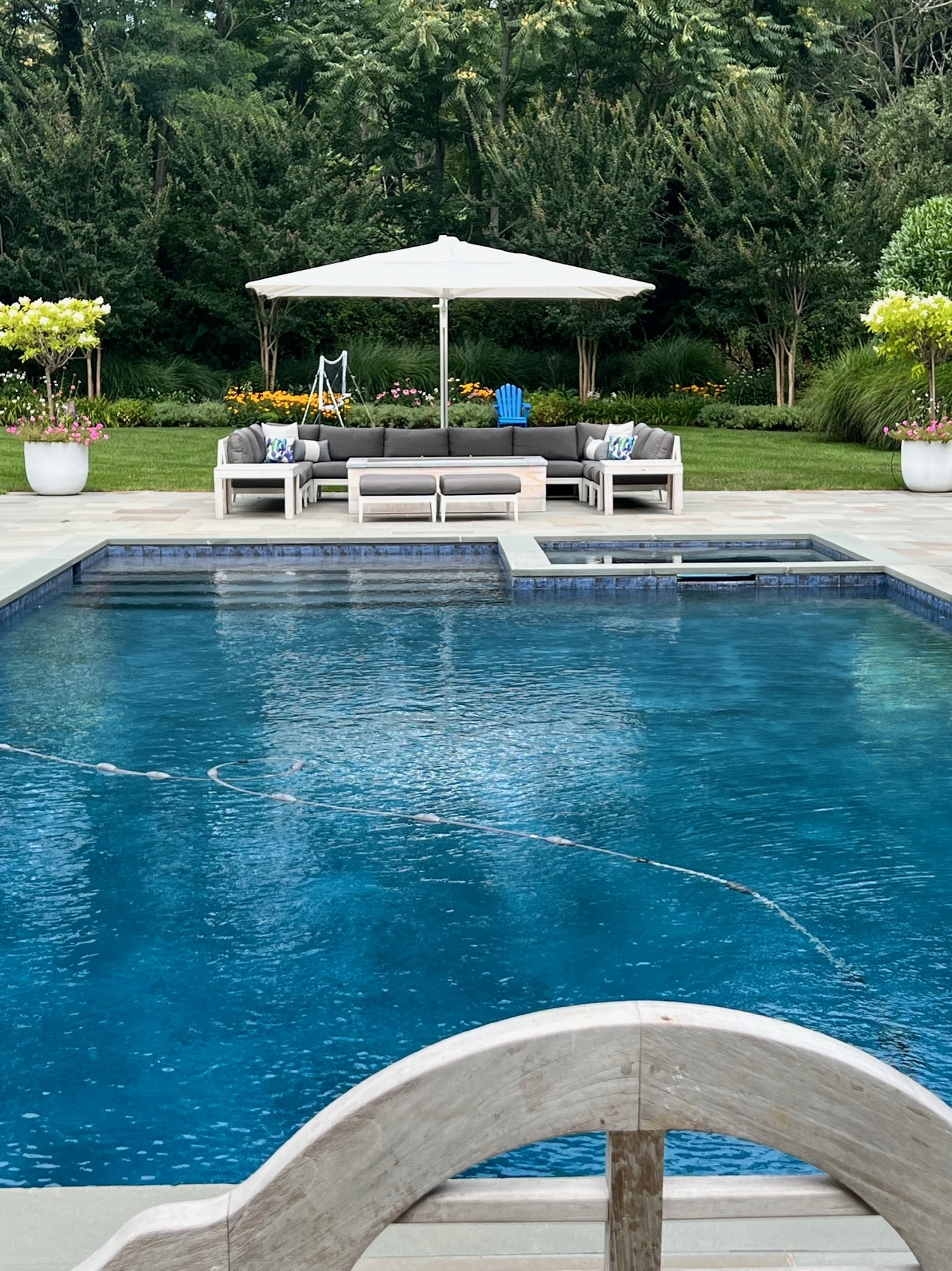 A Poolside Entertaining Oasis - Photo 4