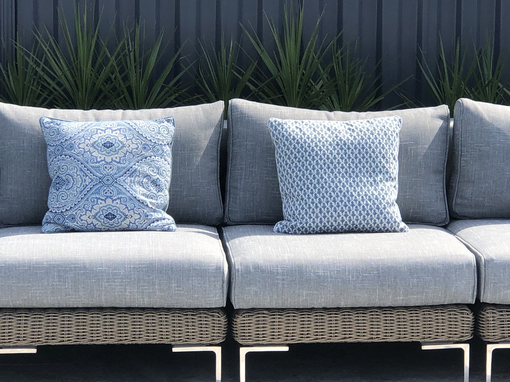 A Spacious Pool Area in Perth - Photo 5