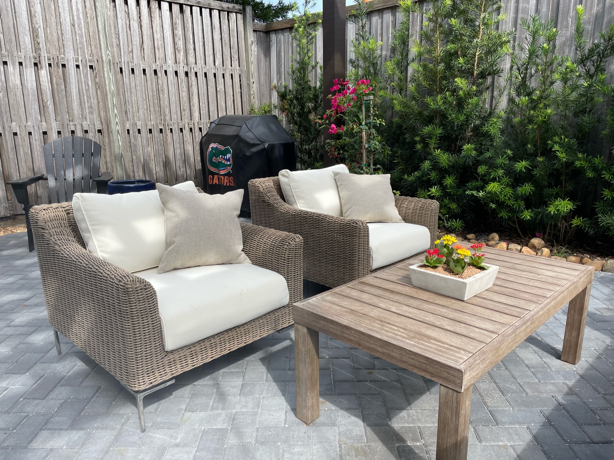 A Patio Designed for Entertaining in Jacksonville, FL - Photo 2