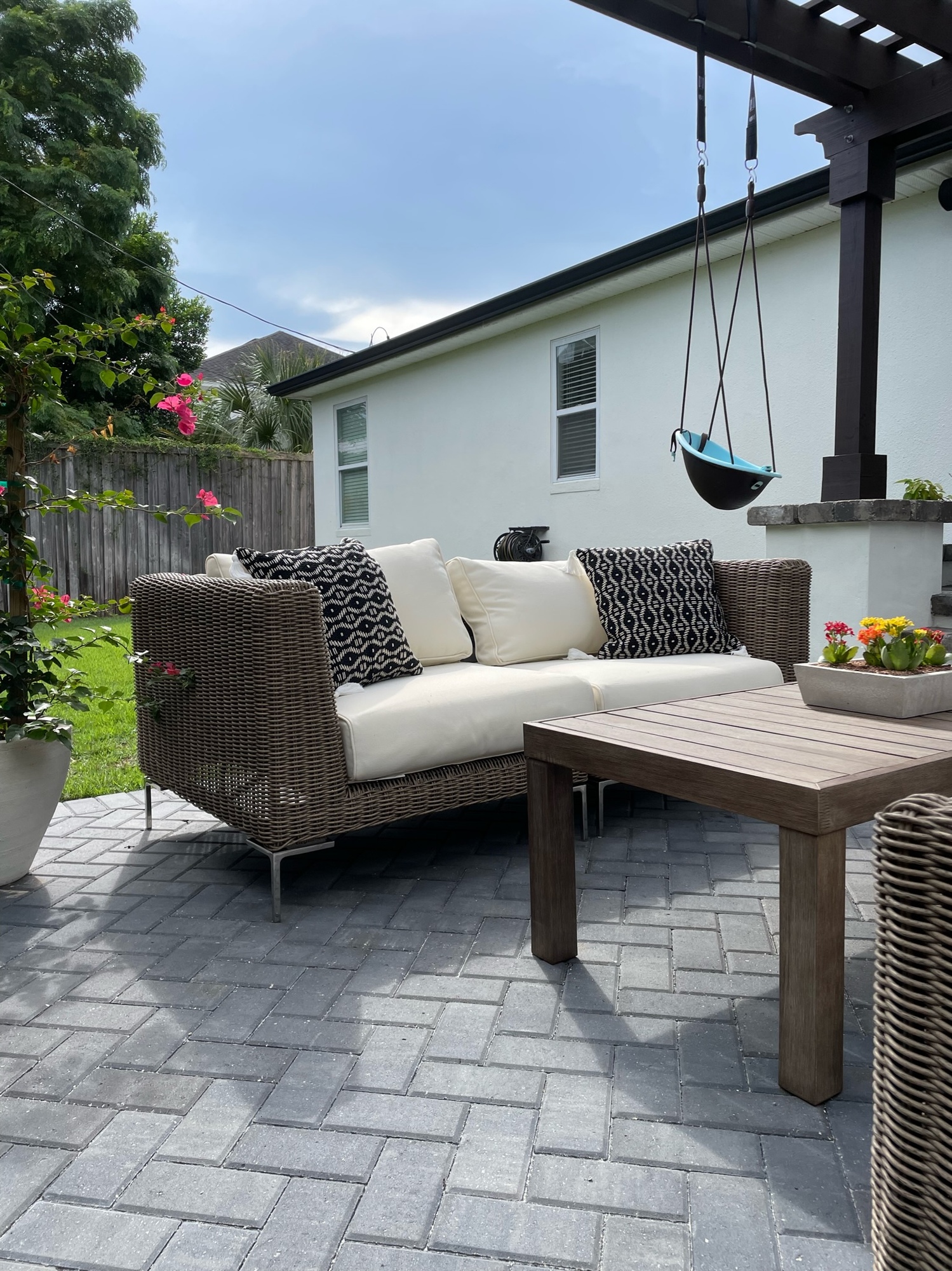 A Patio Designed for Entertaining in Jacksonville, FL - Photo 5