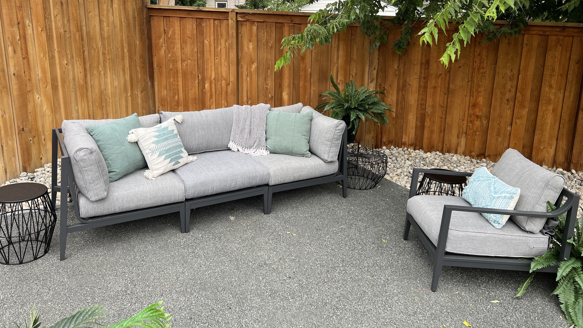 A Dog- and Human-Friendly Backyard in Colorado - Photo 3