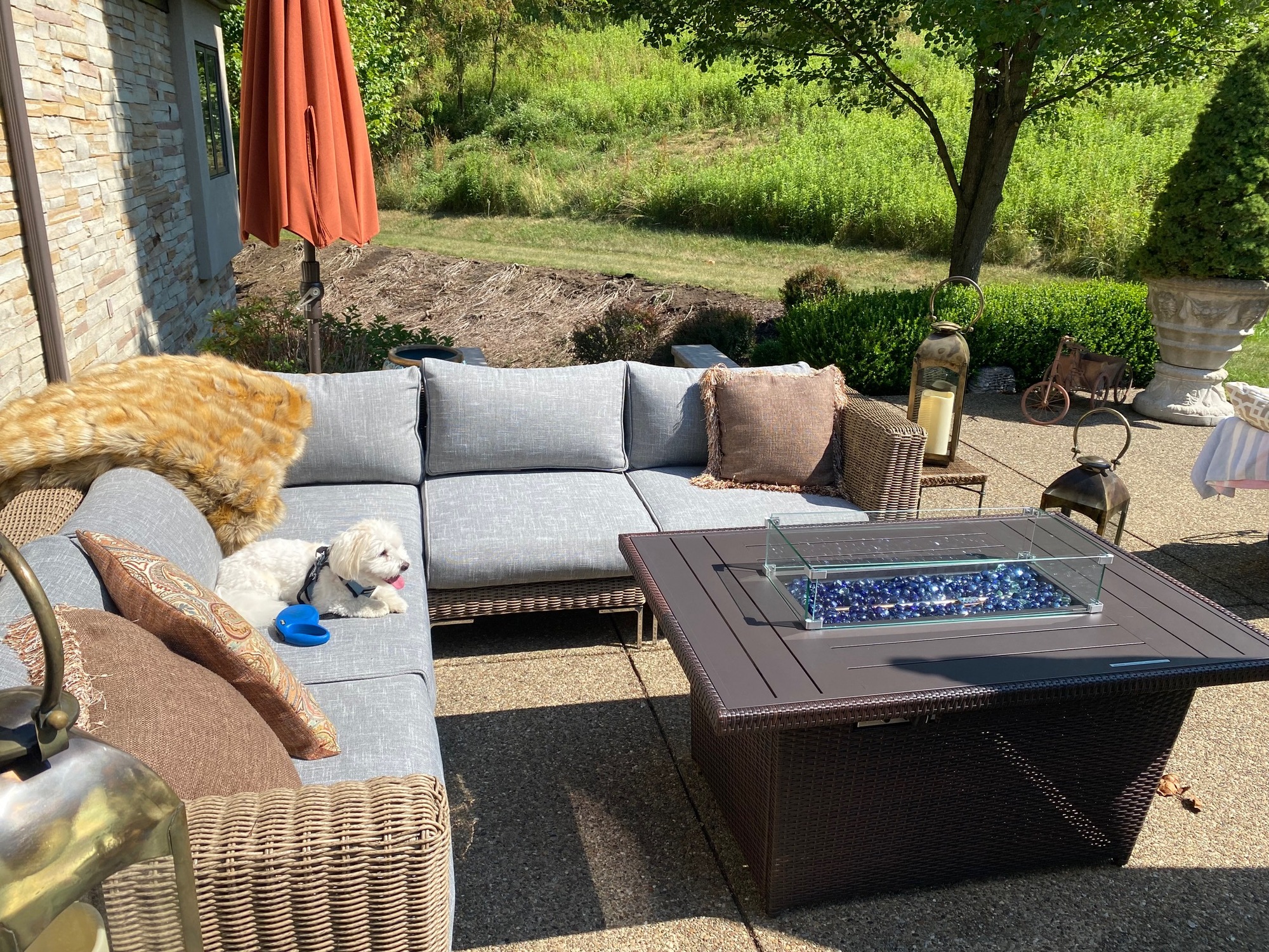 An Outdoorsy Family’s Relaxing Patio - Photo 2